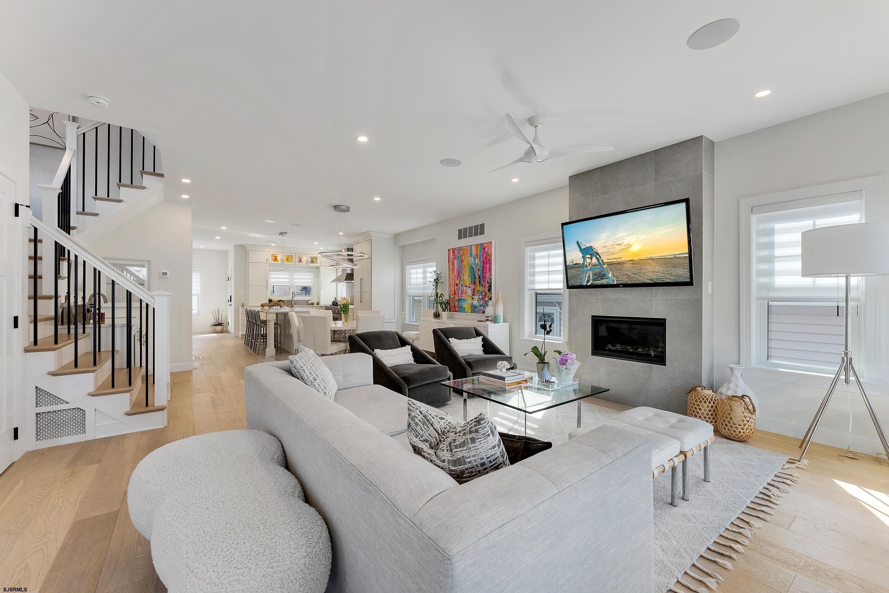203 N Sumner Ave