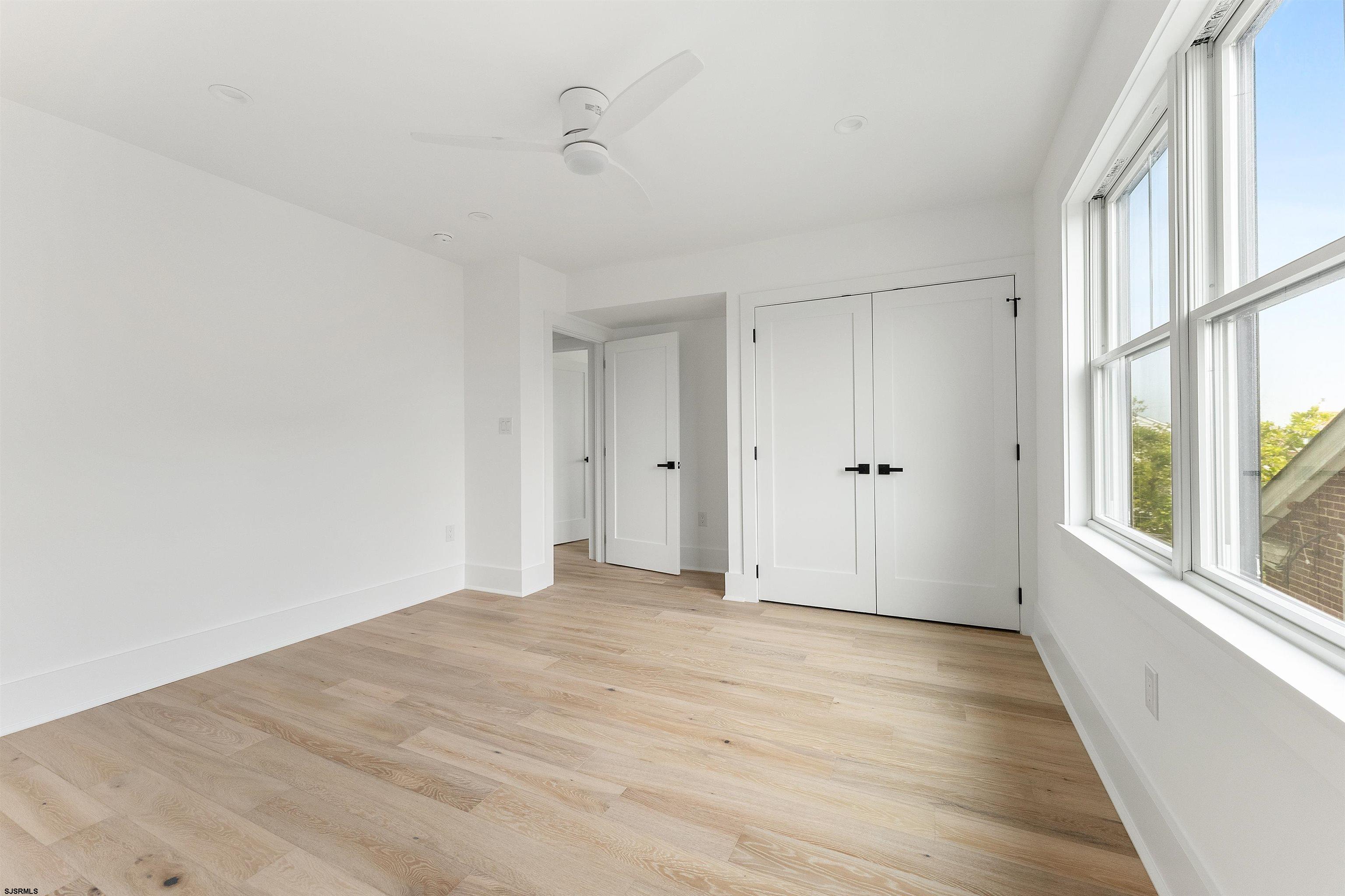 8 S Haverford Ave