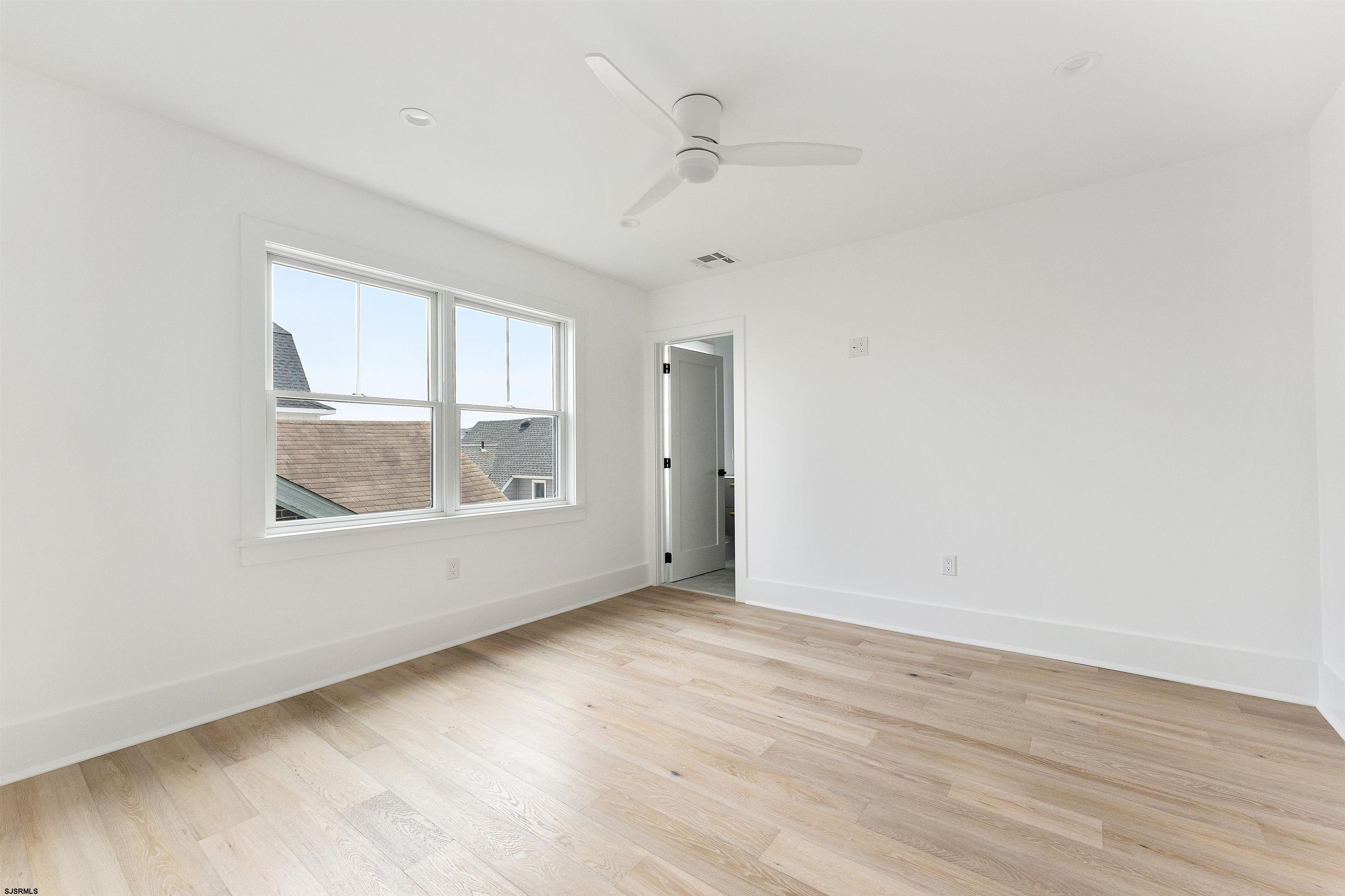 8 S Haverford Ave