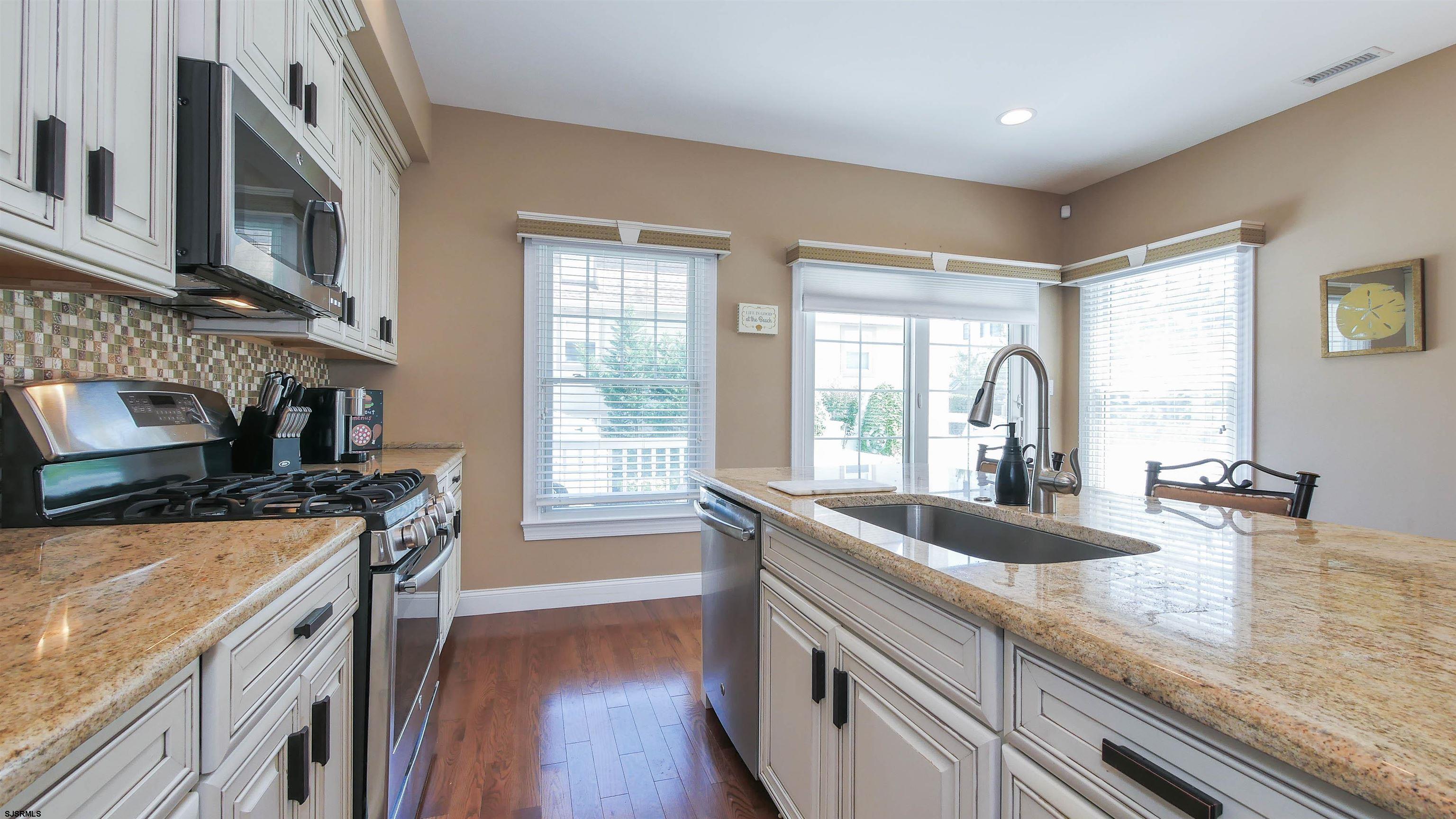 9404 Winchester Ave Unit: B