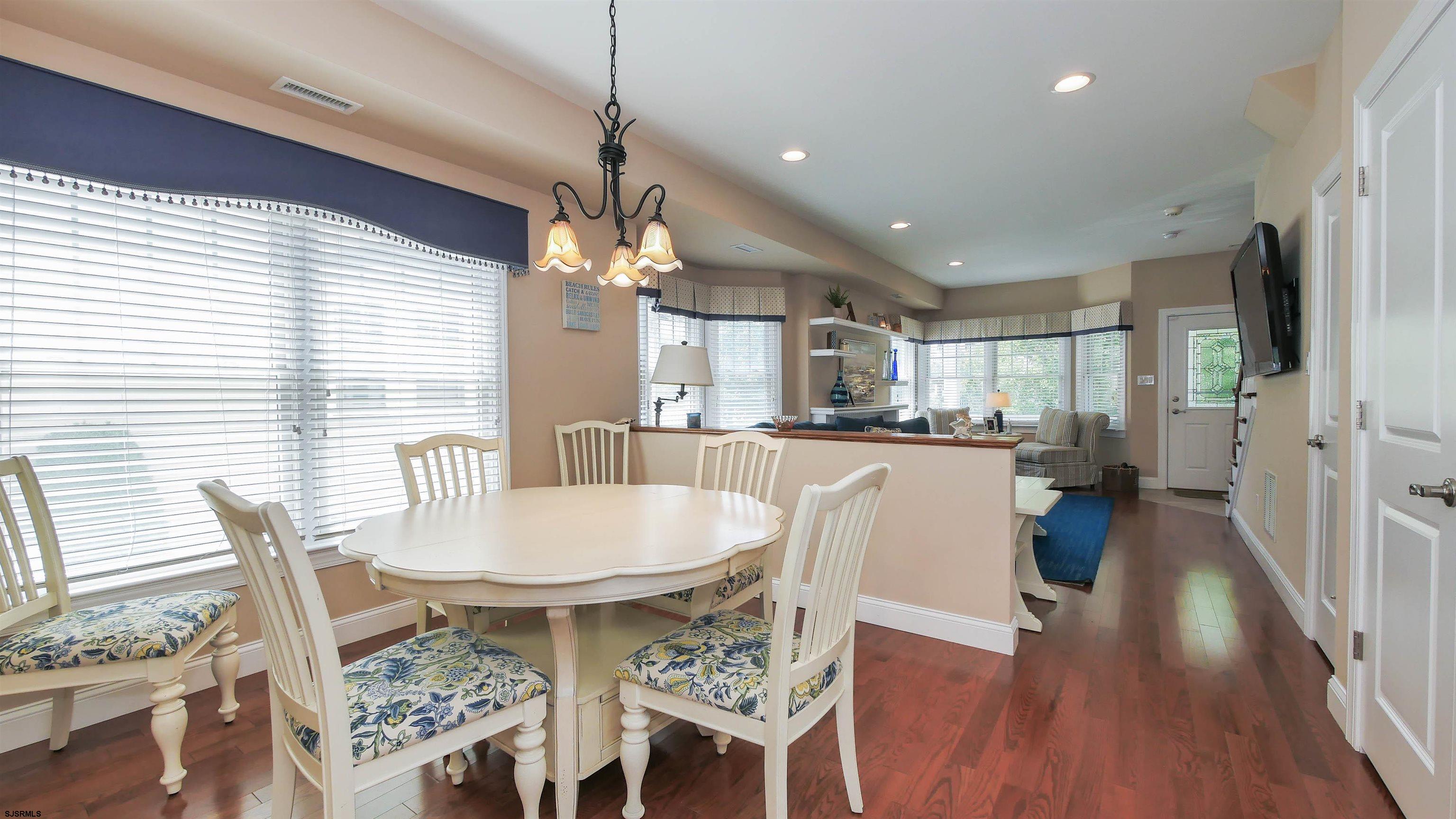 9404 Winchester Ave Unit: B