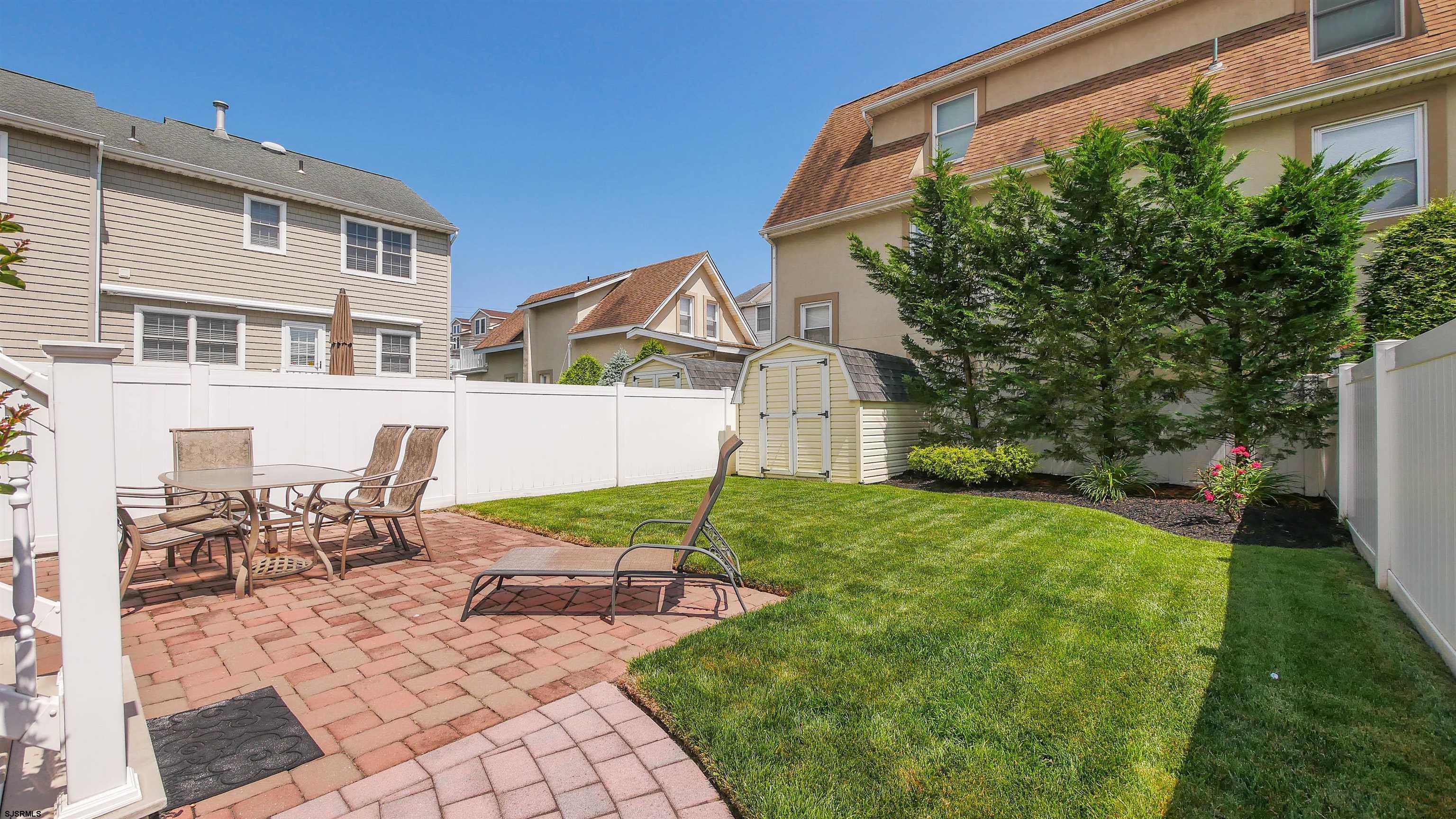 9404 Winchester Ave Unit: B