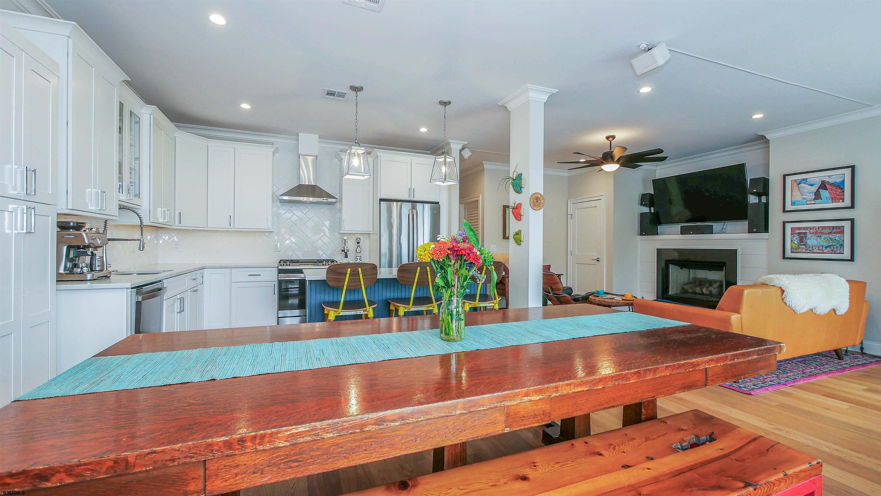 14 S Hillside Ave Unit: A