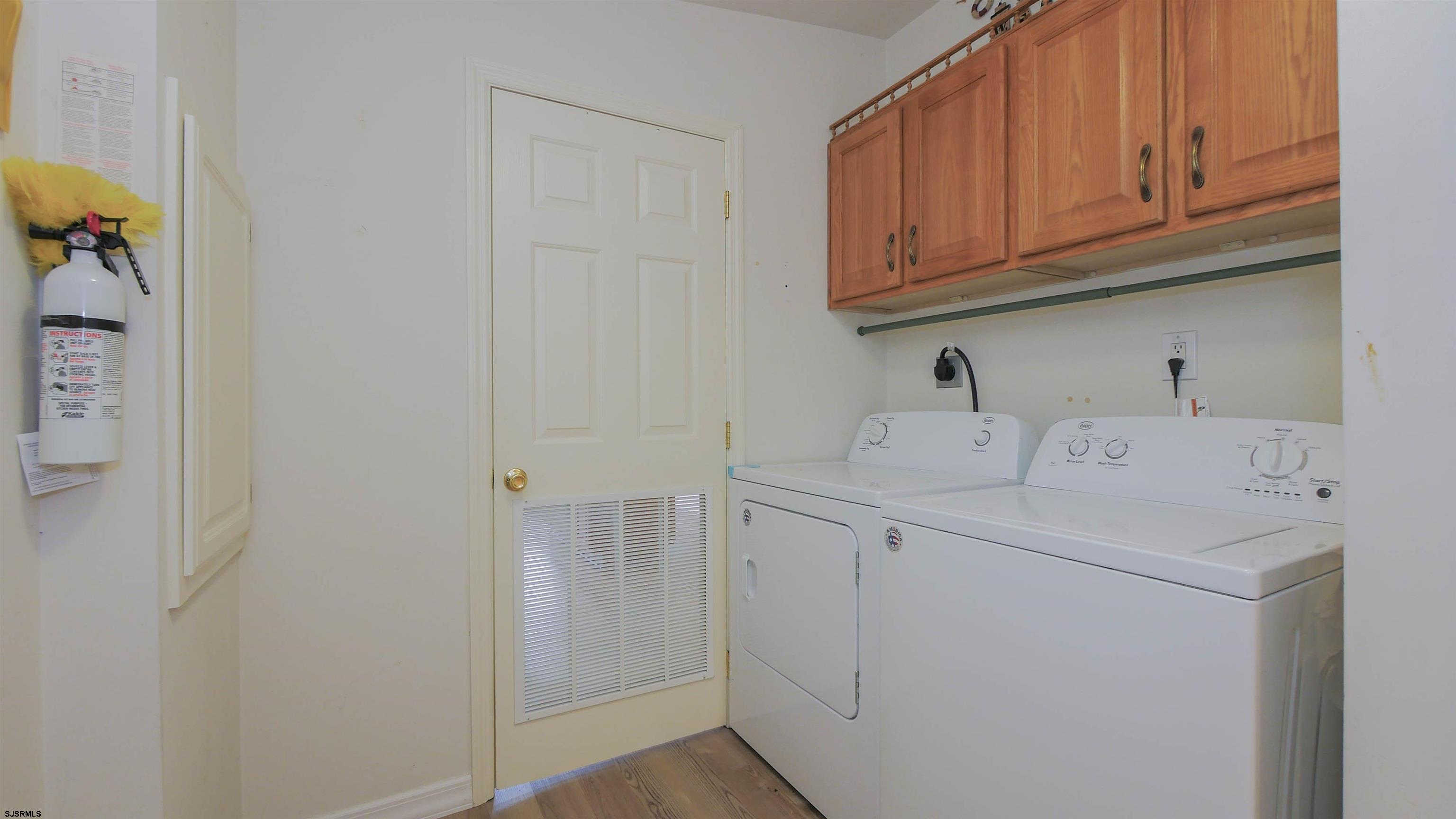 85 Oakmont Dr