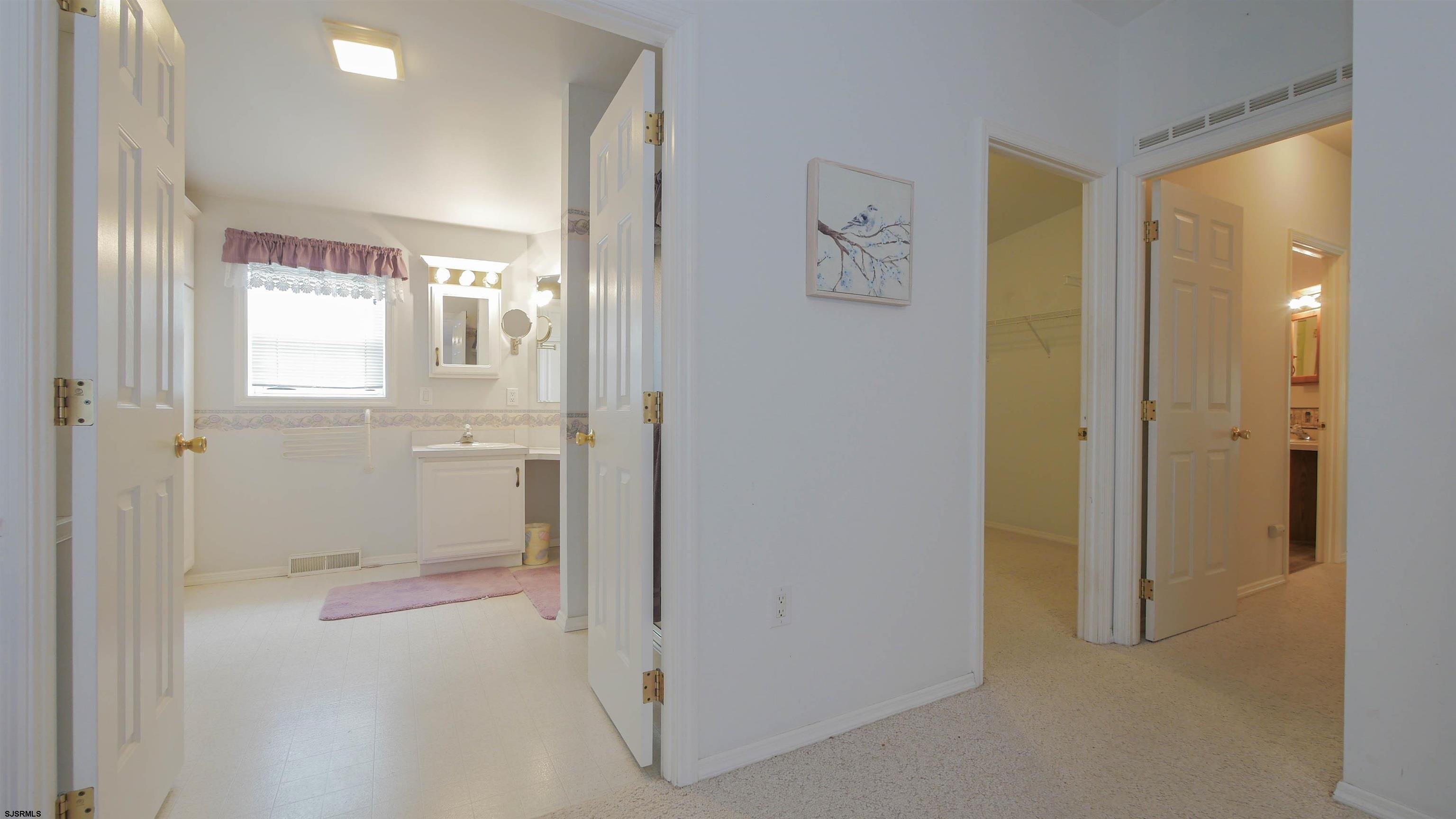 85 Oakmont Dr