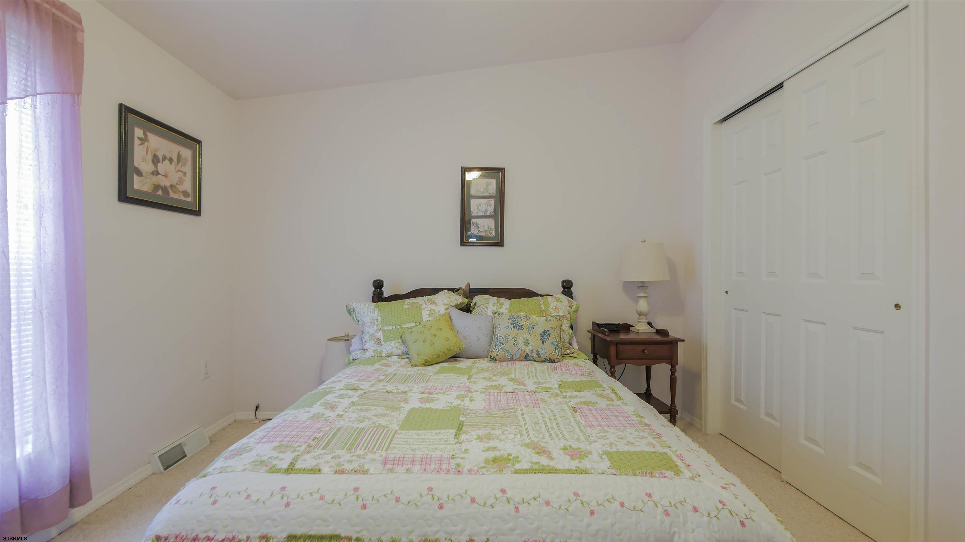 85 Oakmont Dr