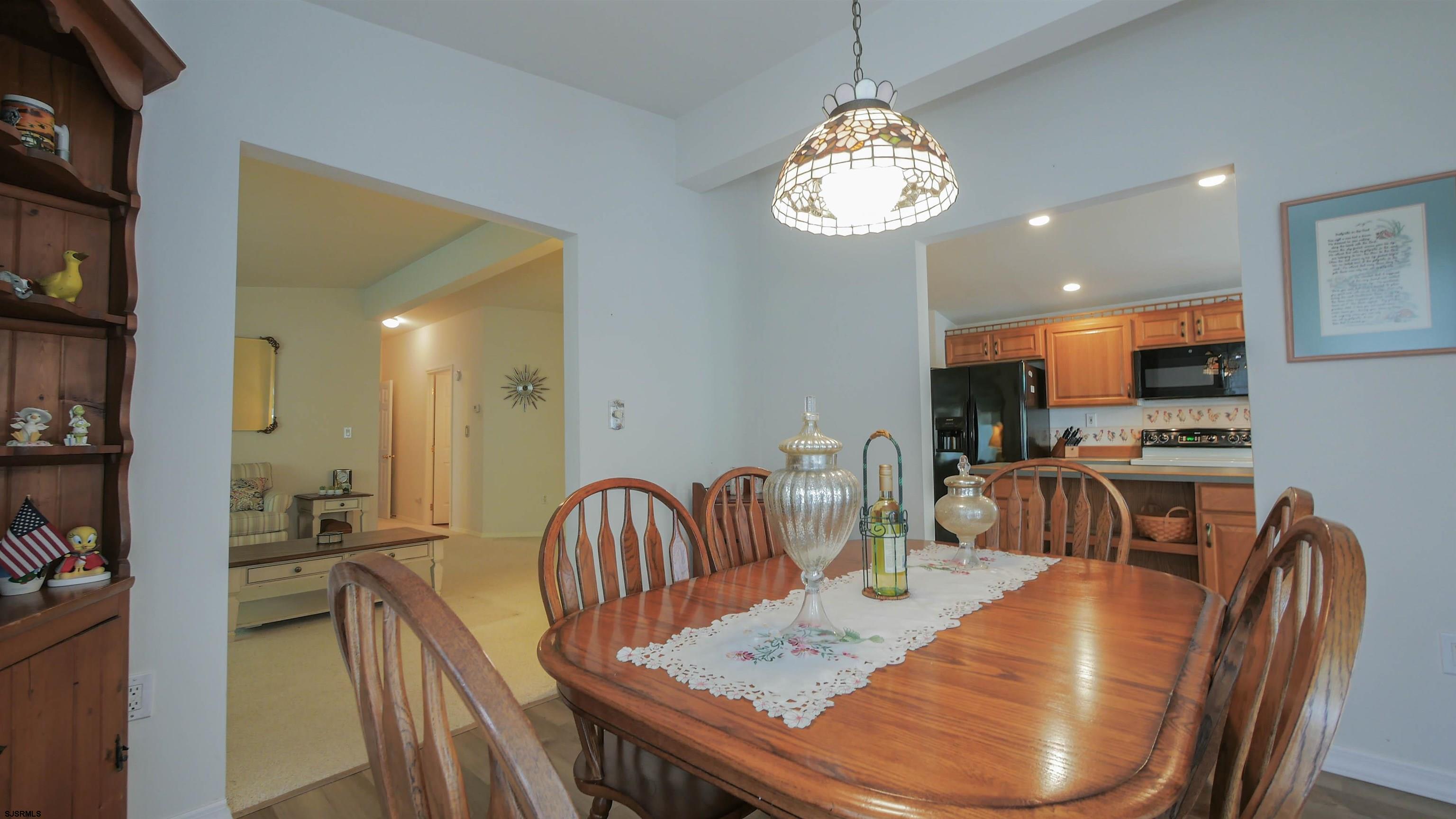 85 Oakmont Dr