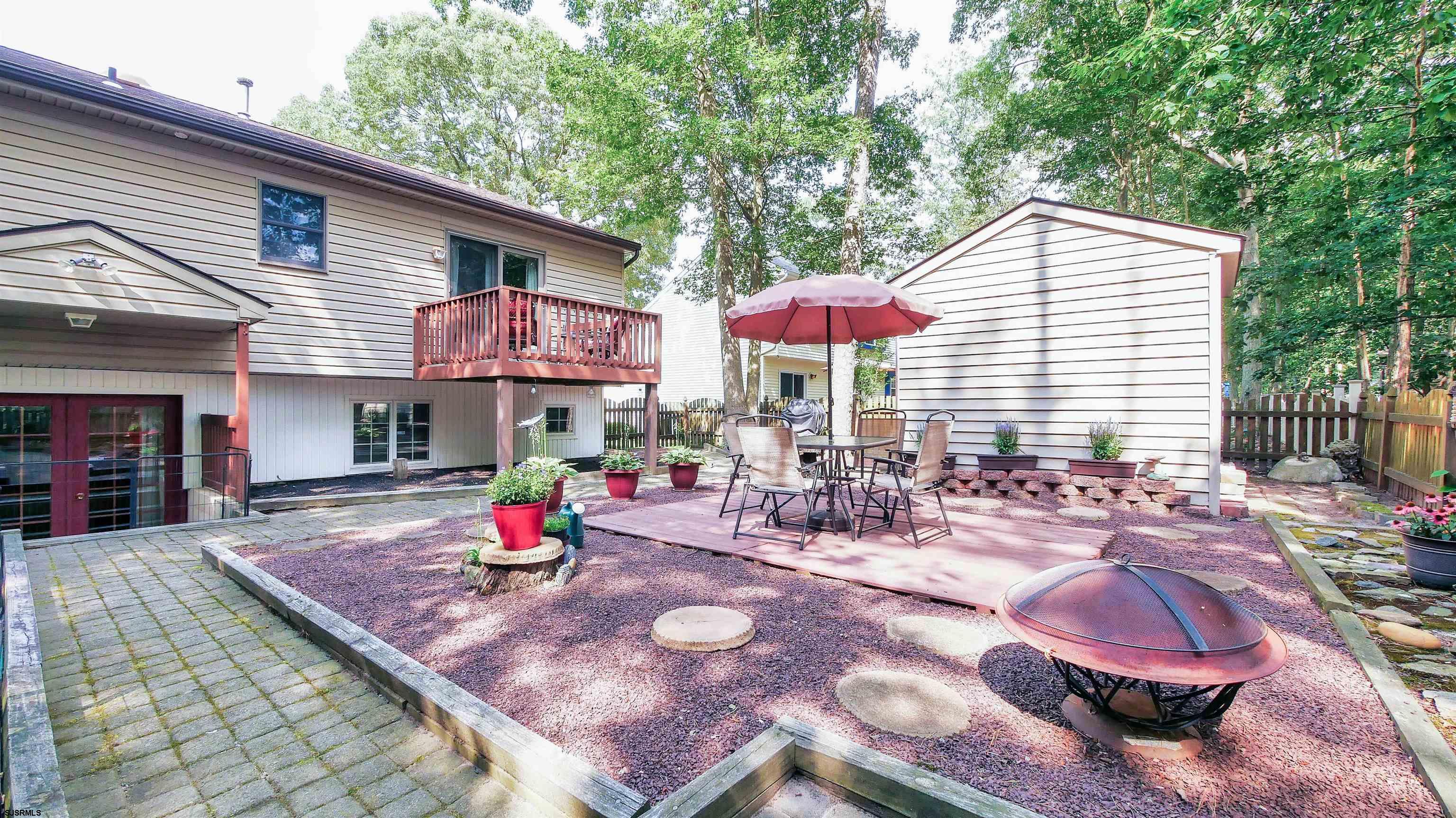 517 Cornwall Dr