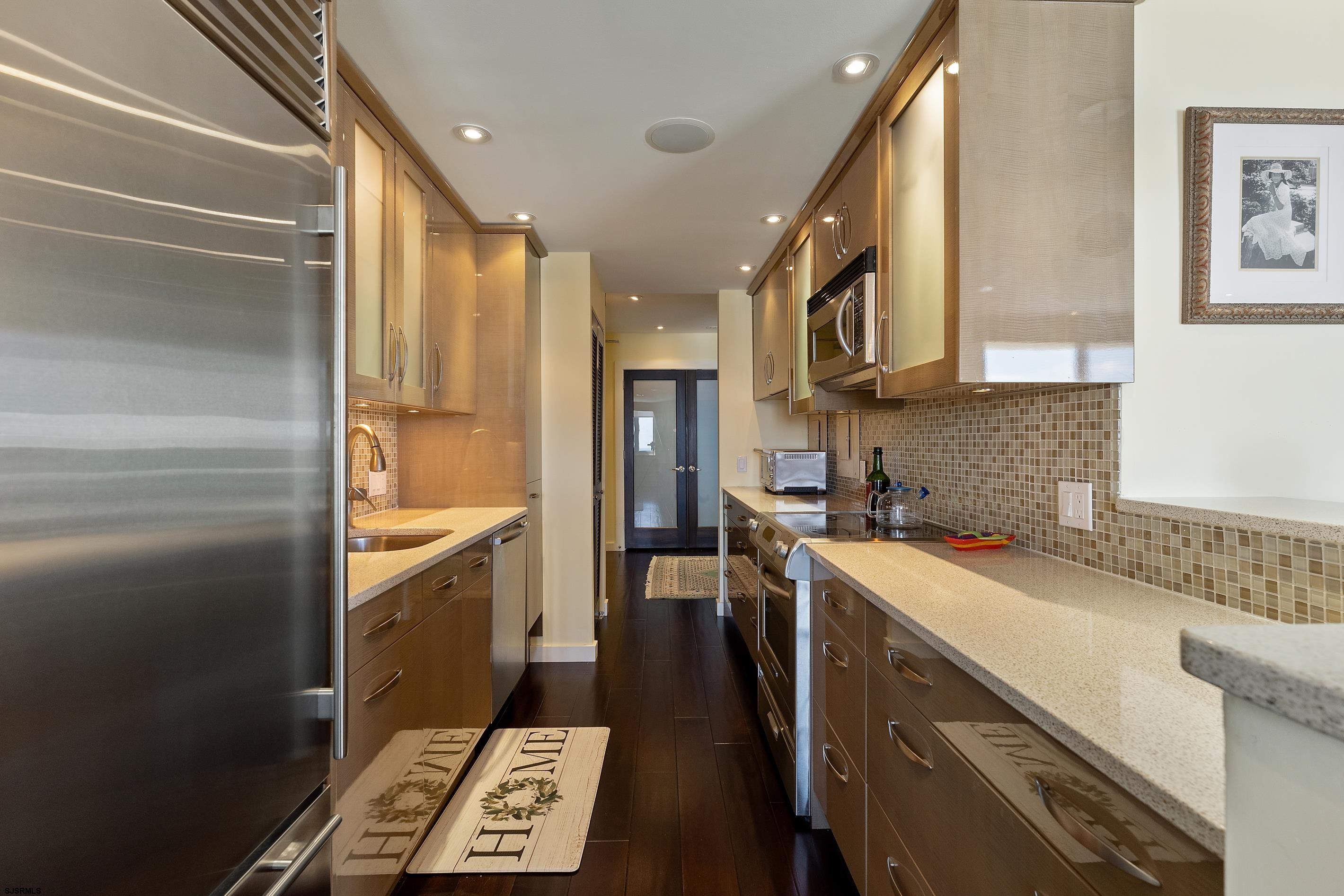 5000 Boardwalk Unit: 614