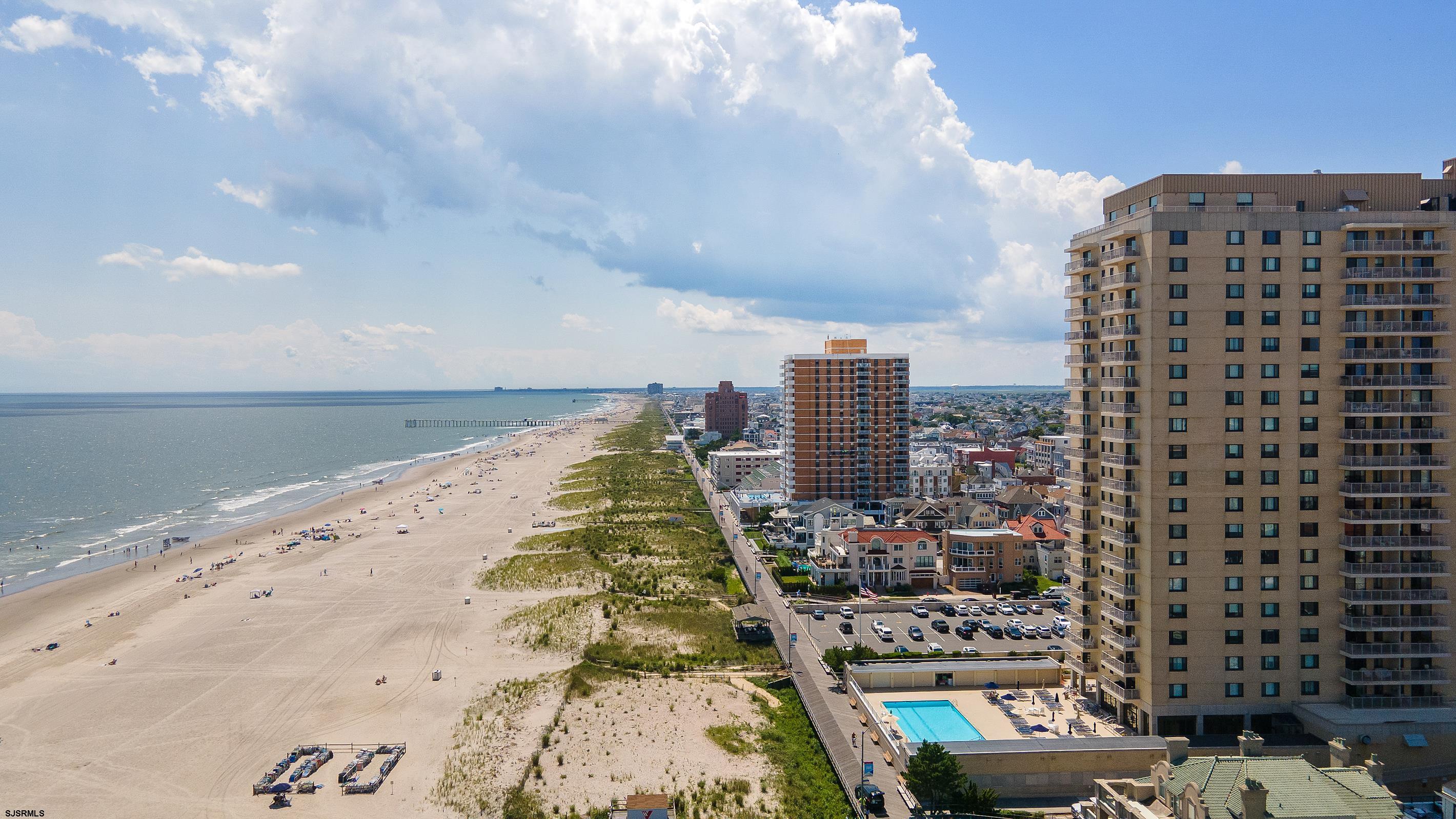 5000 Boardwalk Unit: 614