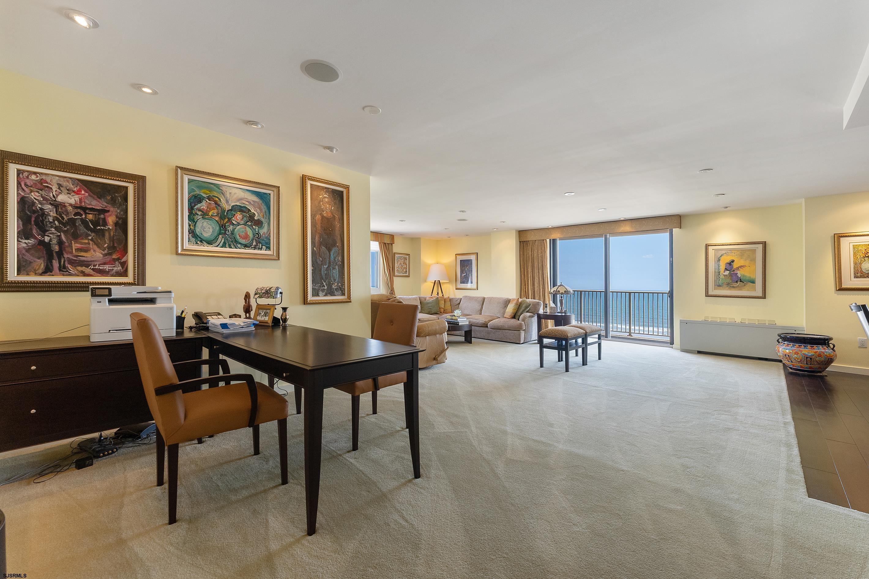 5000 Boardwalk Unit: 614