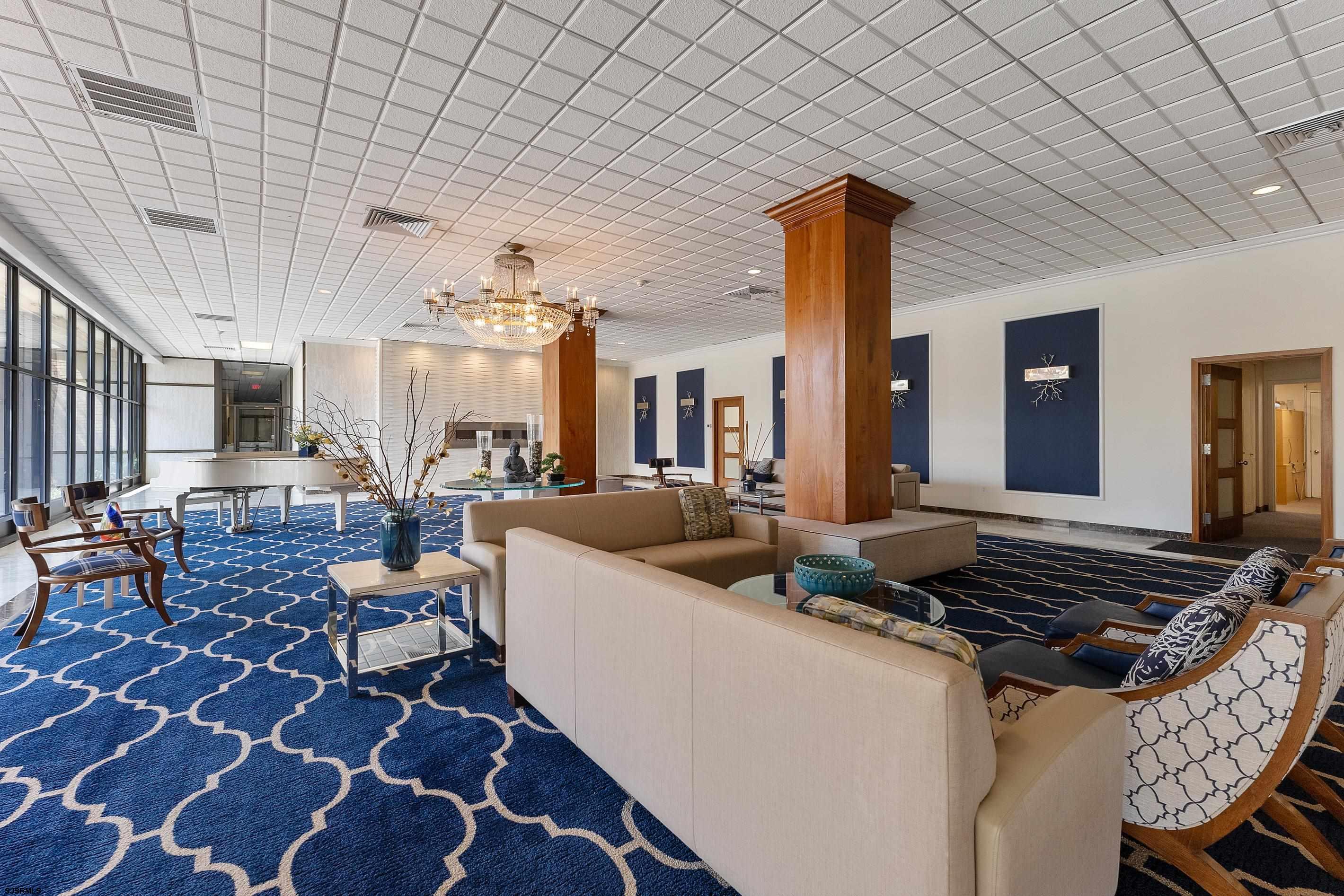 5000 Boardwalk Unit: 614
