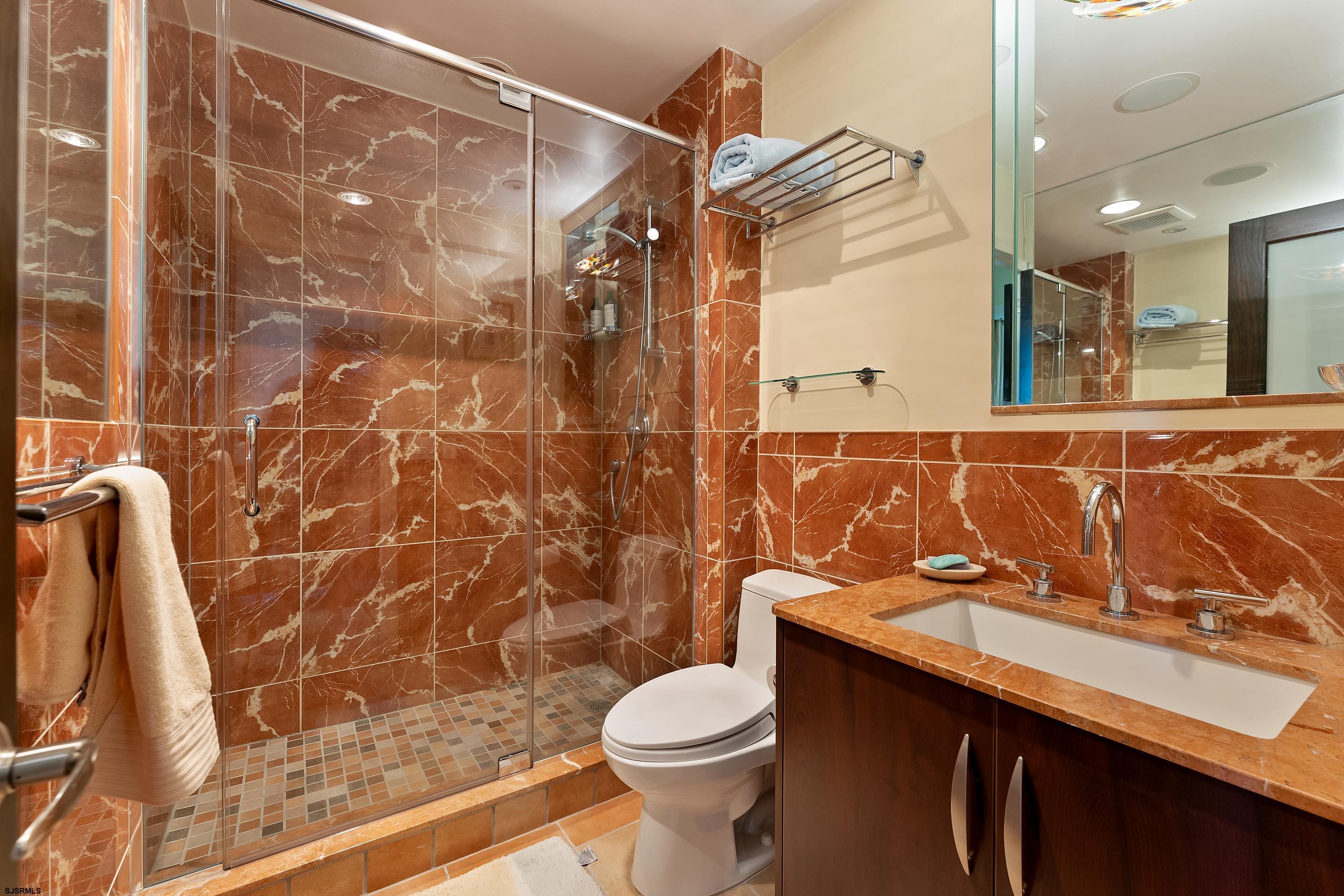 5000 Boardwalk Unit: 614