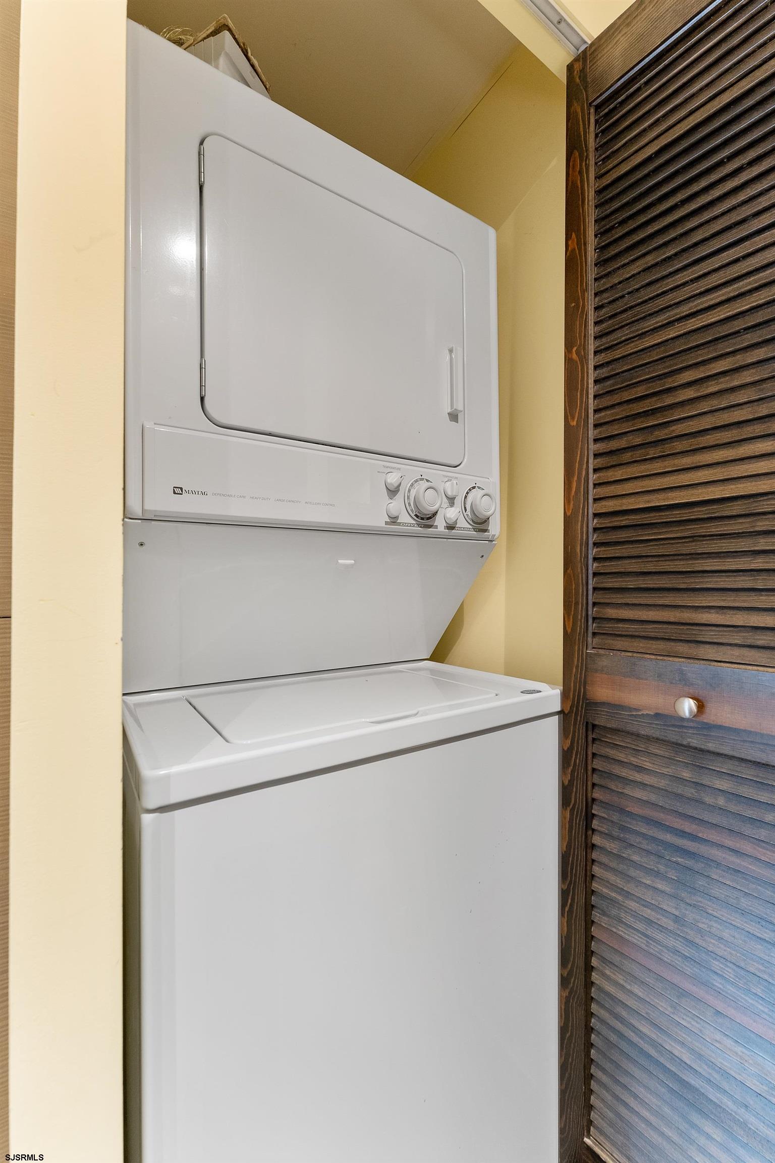 5000 Boardwalk Unit: 614