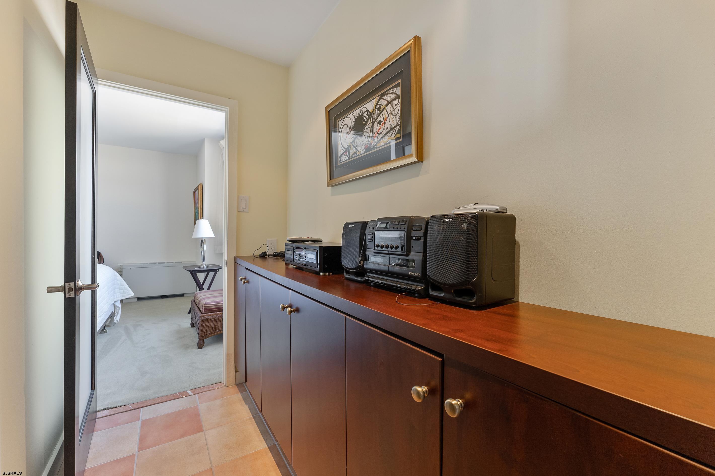 5000 Boardwalk Unit: 614