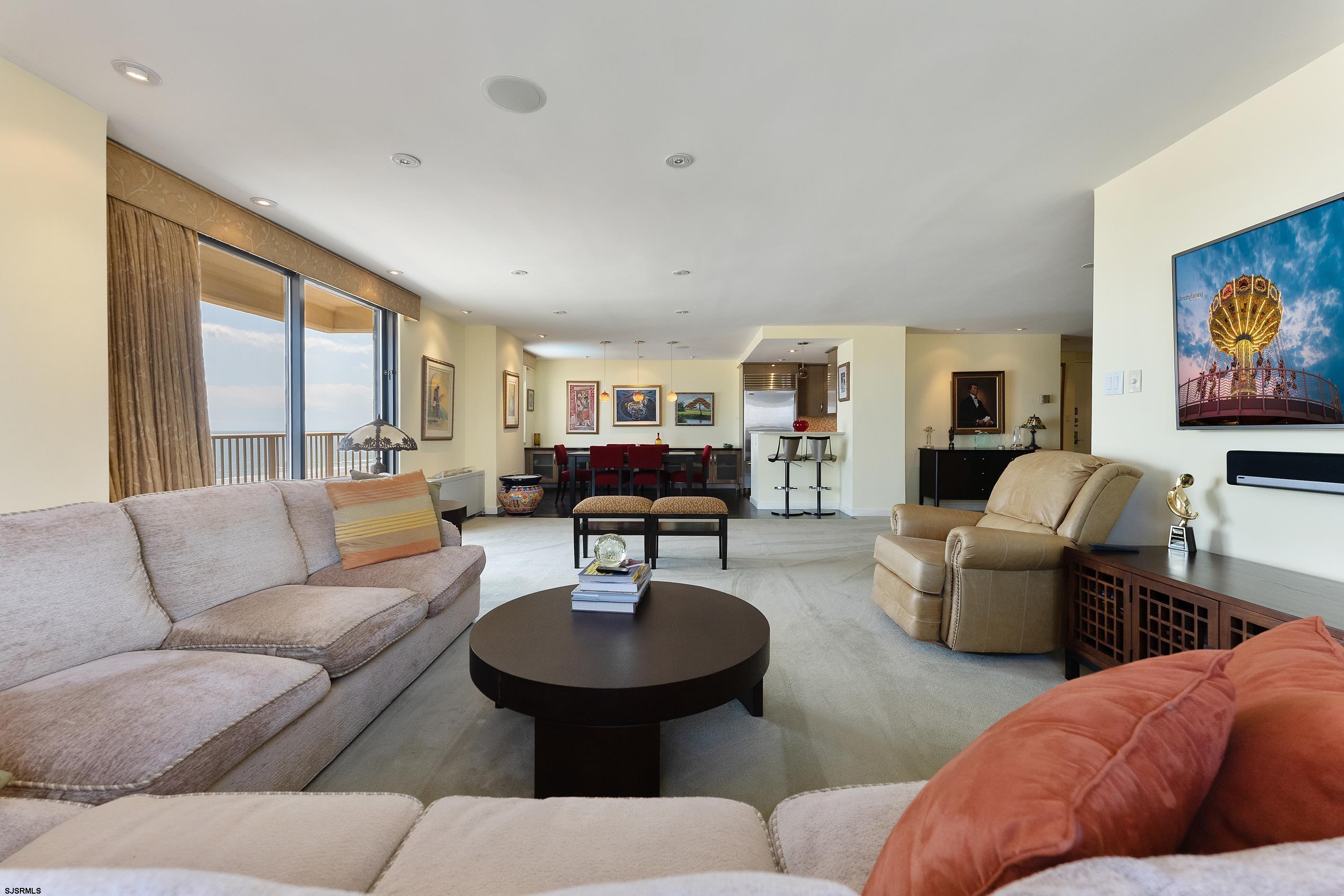 5000 Boardwalk Unit: 614
