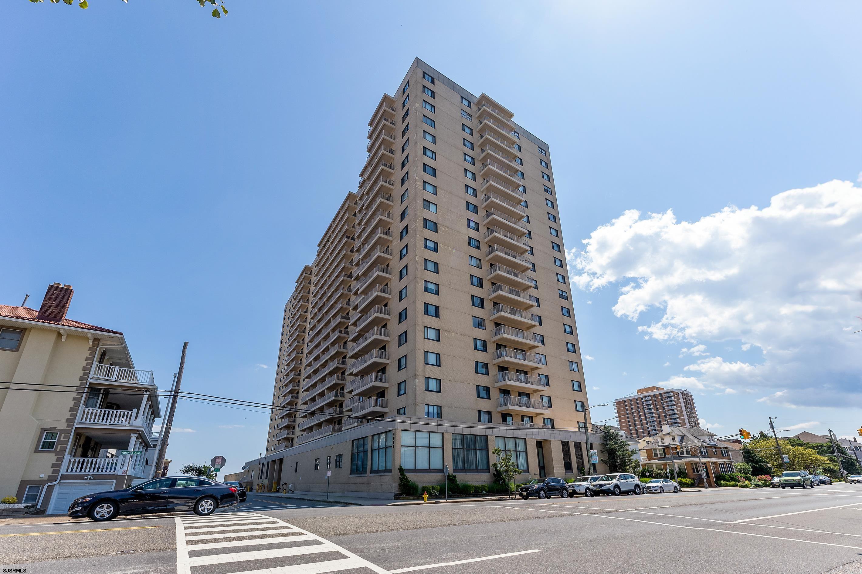 5000 Boardwalk Unit: 614