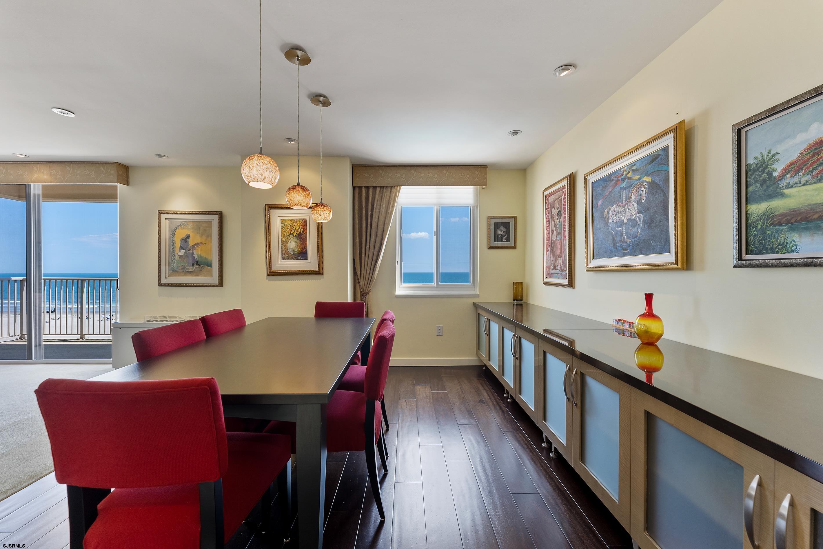 5000 Boardwalk Unit: 614