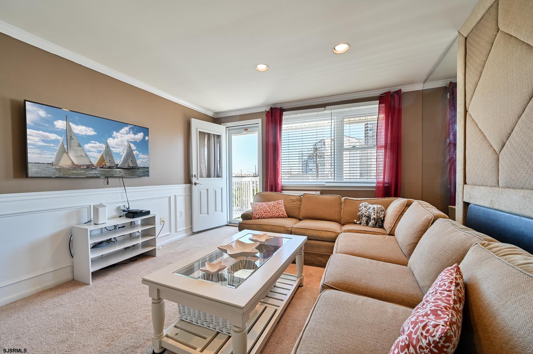 9300 Atlantic Ave Unit: 307