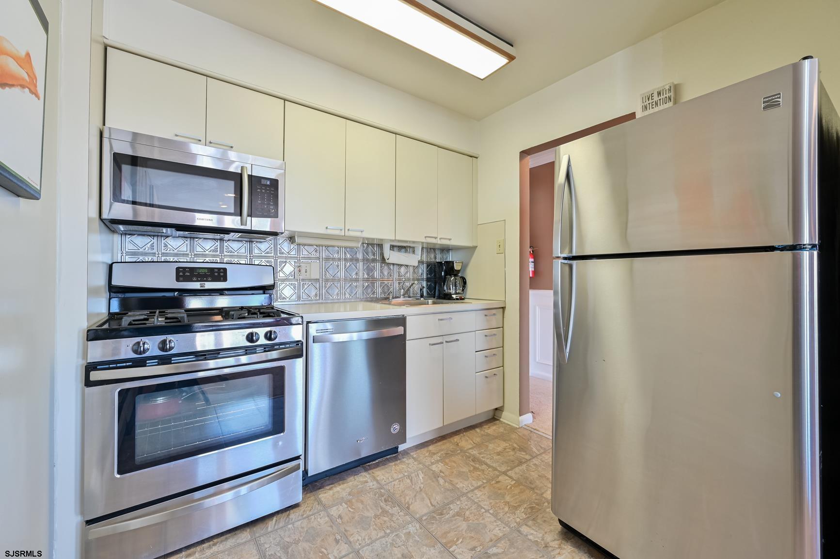 9300 Atlantic Ave Unit: 307