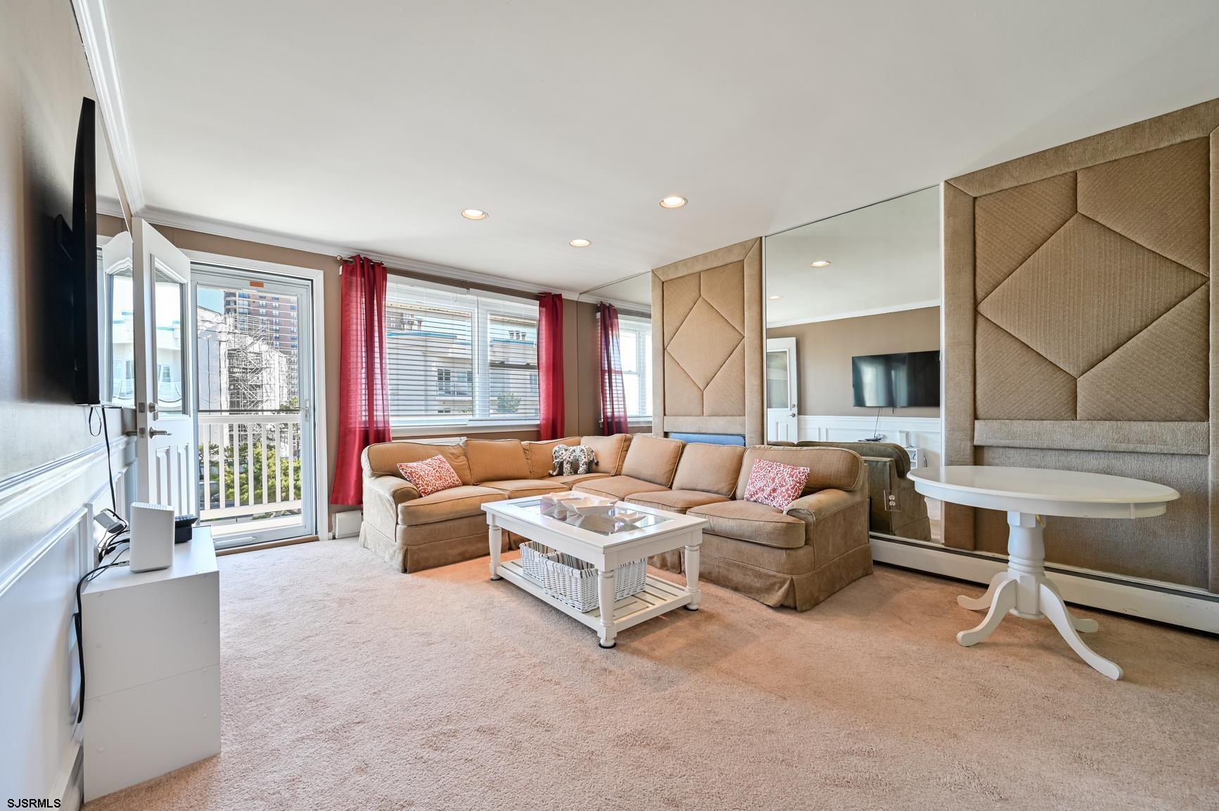 9300 Atlantic Ave Unit: 307