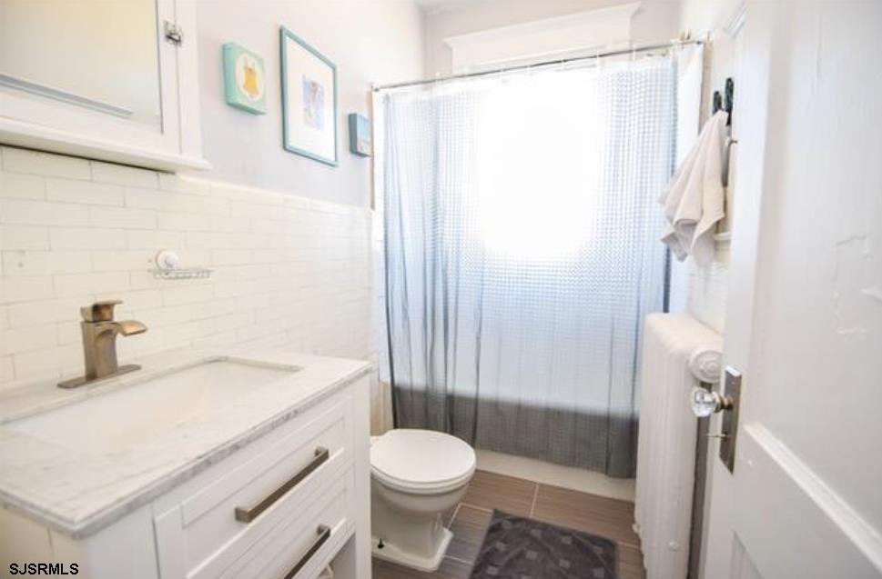 4805 Ave Unit: 14