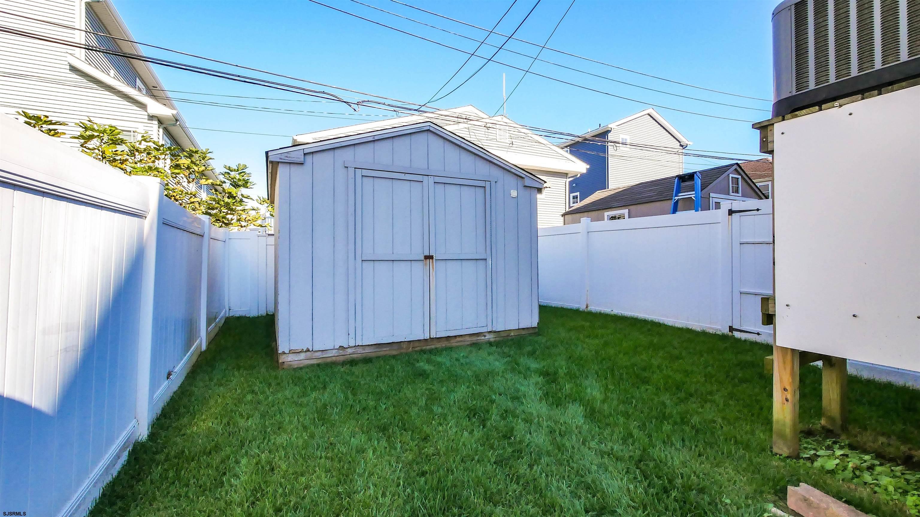 305 N Wilson Ave Unit: A