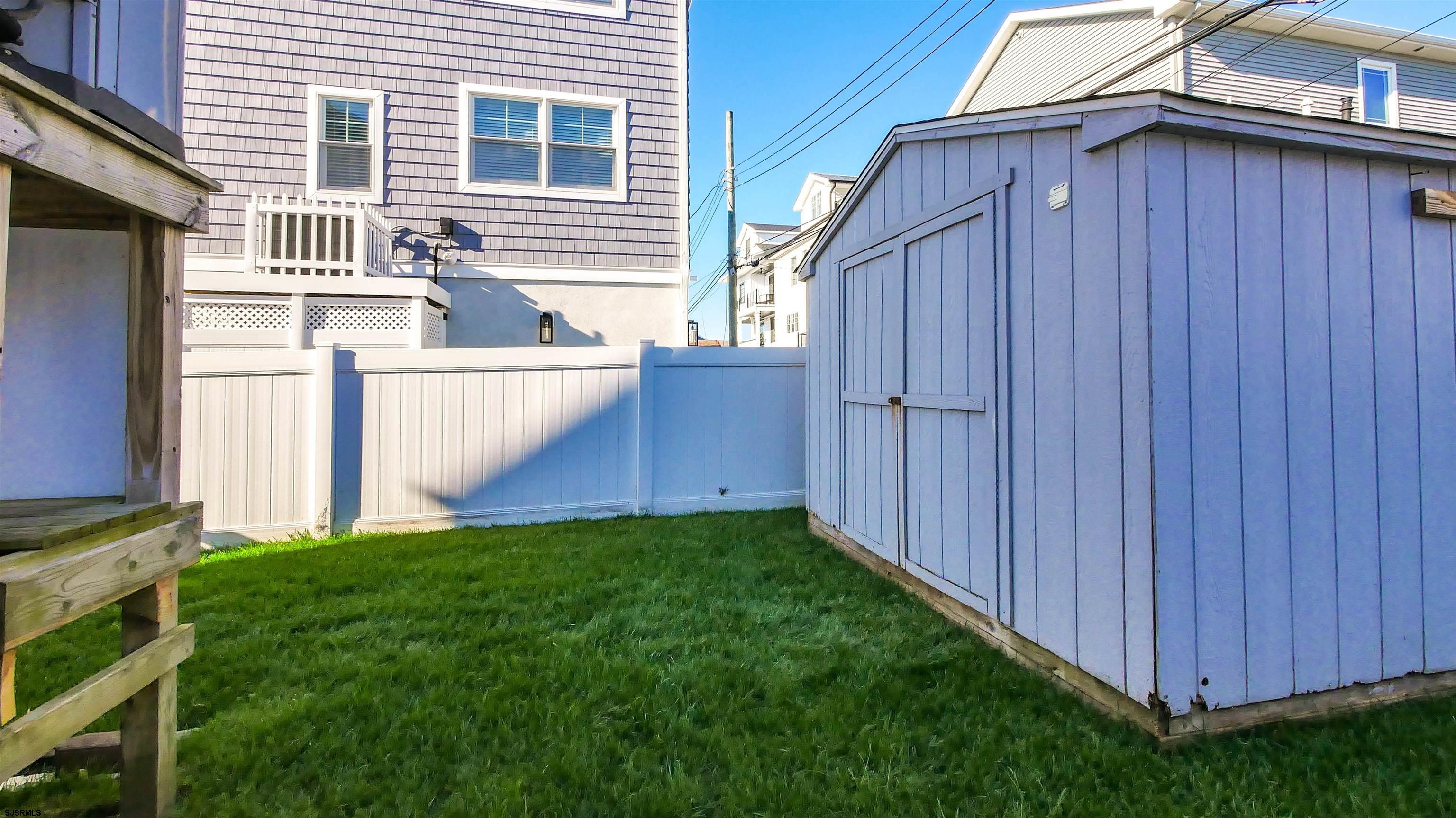 305 N Wilson Ave Unit: A