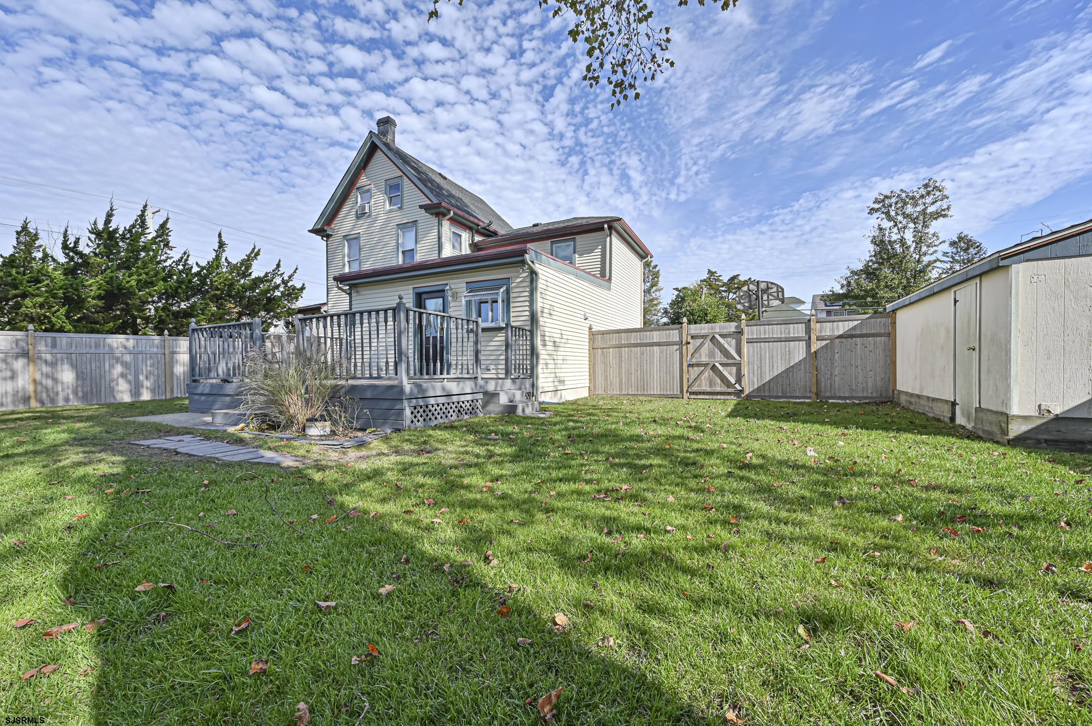 706 N Shore Road