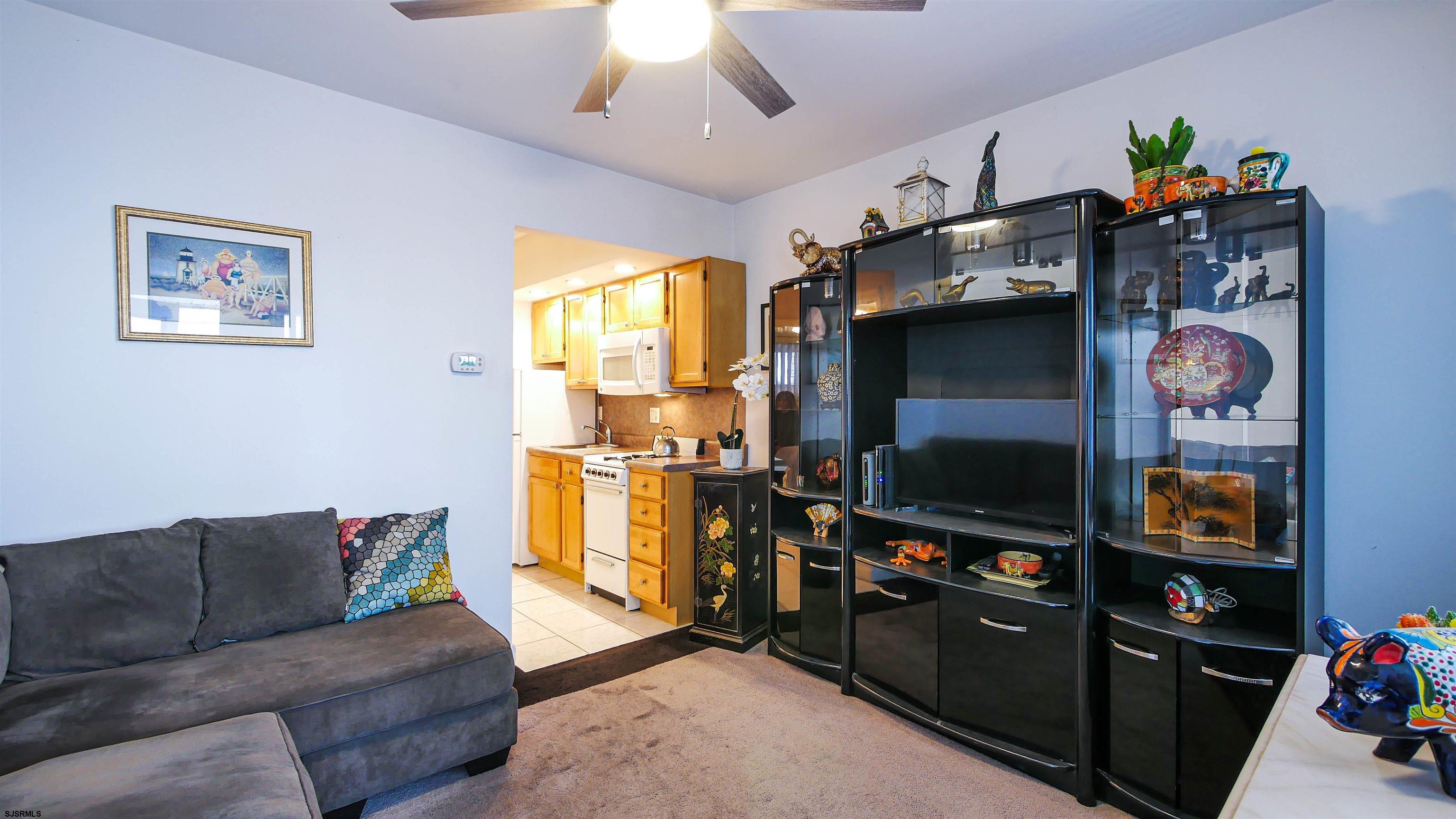 9500-06 Amherst Ave Unit: 8