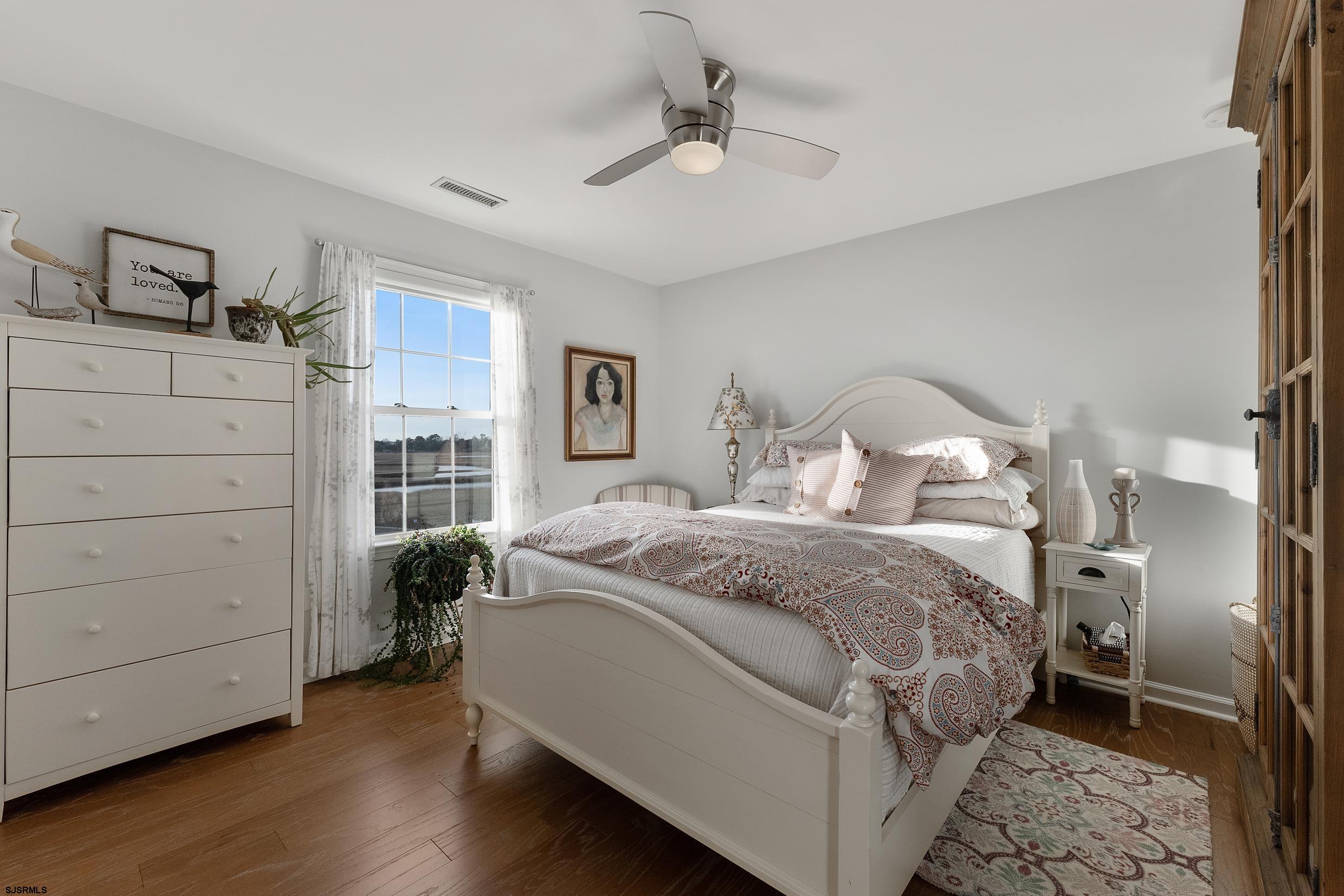 102 Broadway Ave Unit: 2