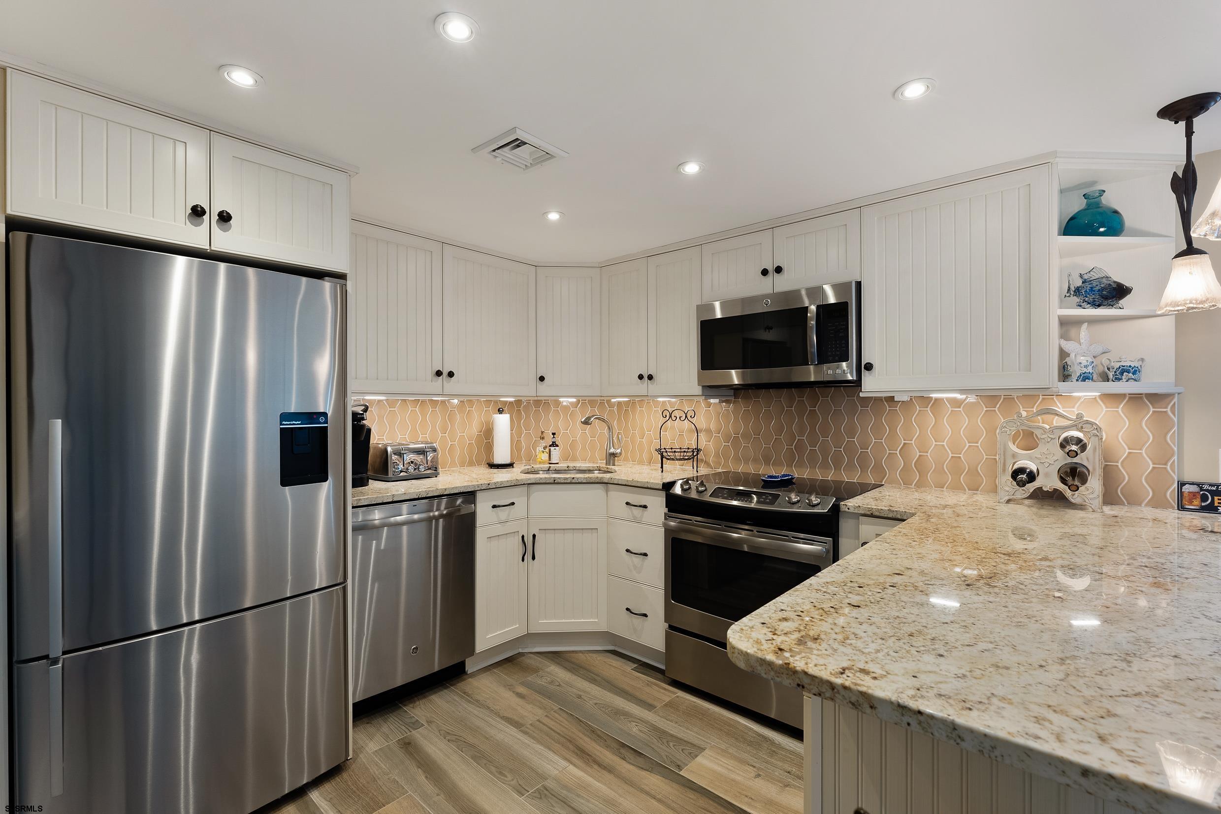 9100 Beach Ave Unit: 1405