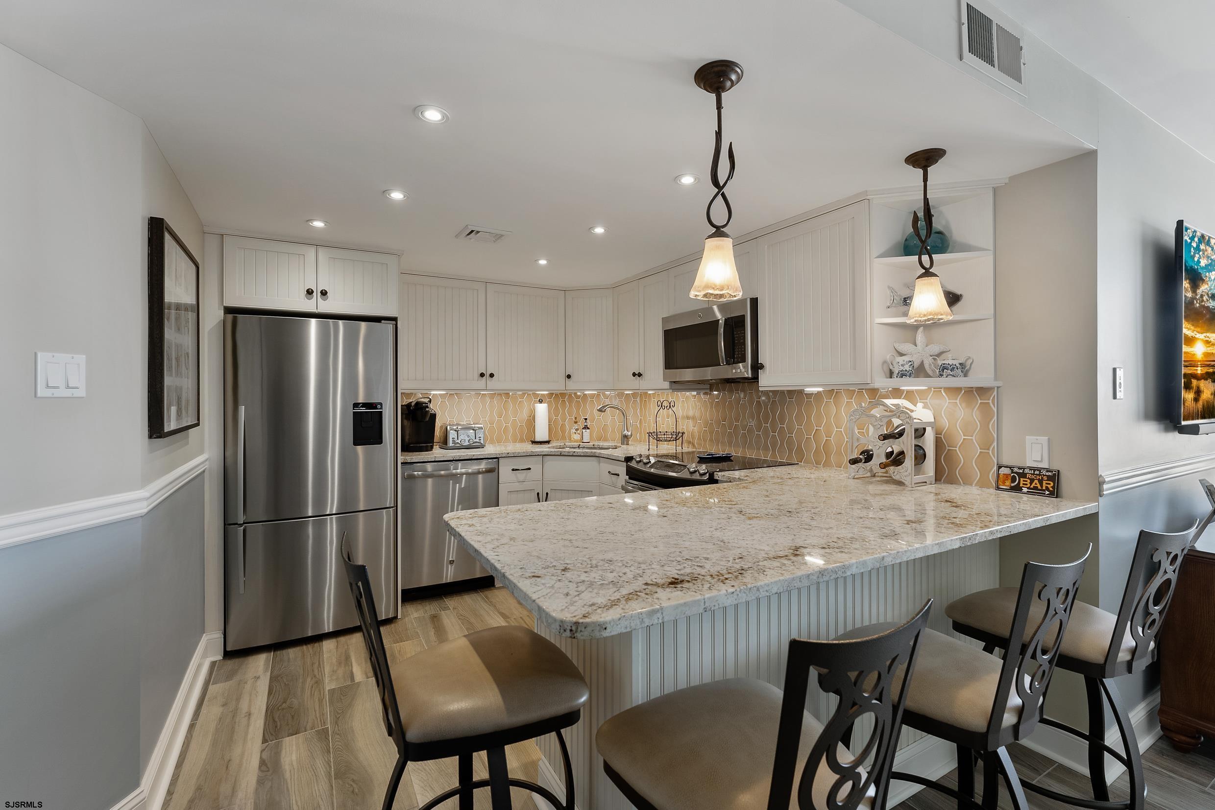 9100 Beach Ave Unit: 1405