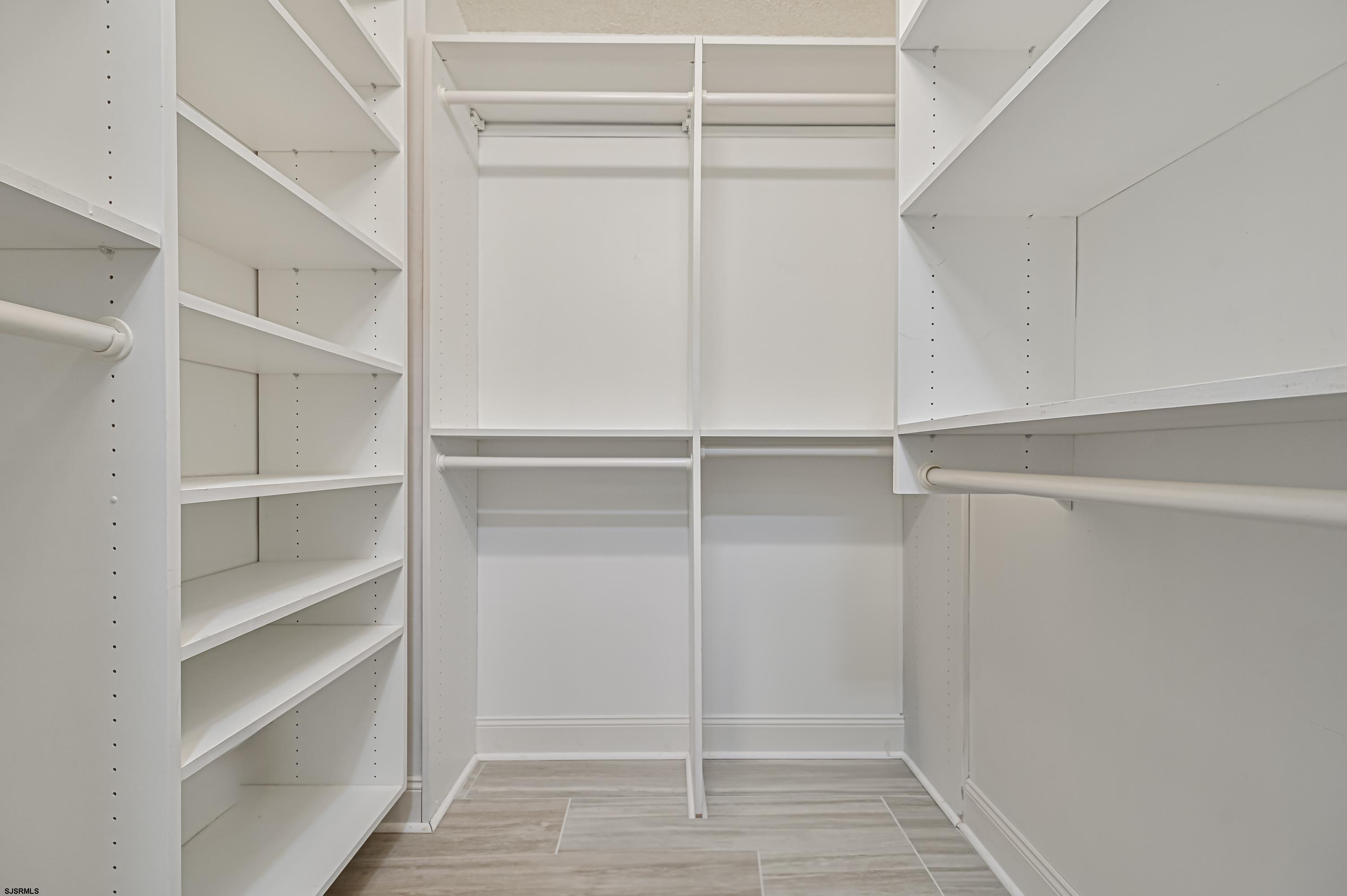 2700 Atlantic Ave Unit: 314