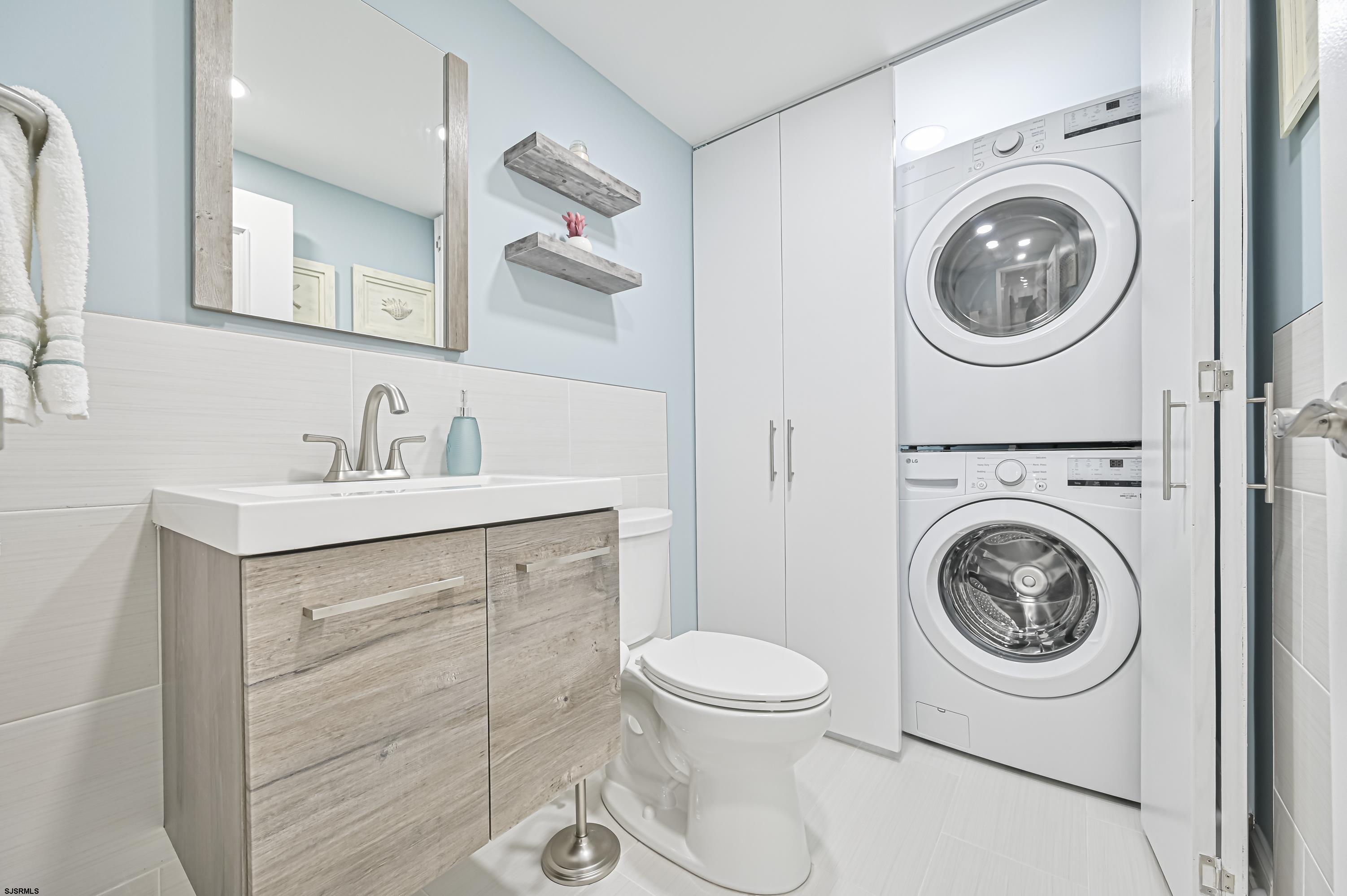 2700 Atlantic Ave Unit: 314