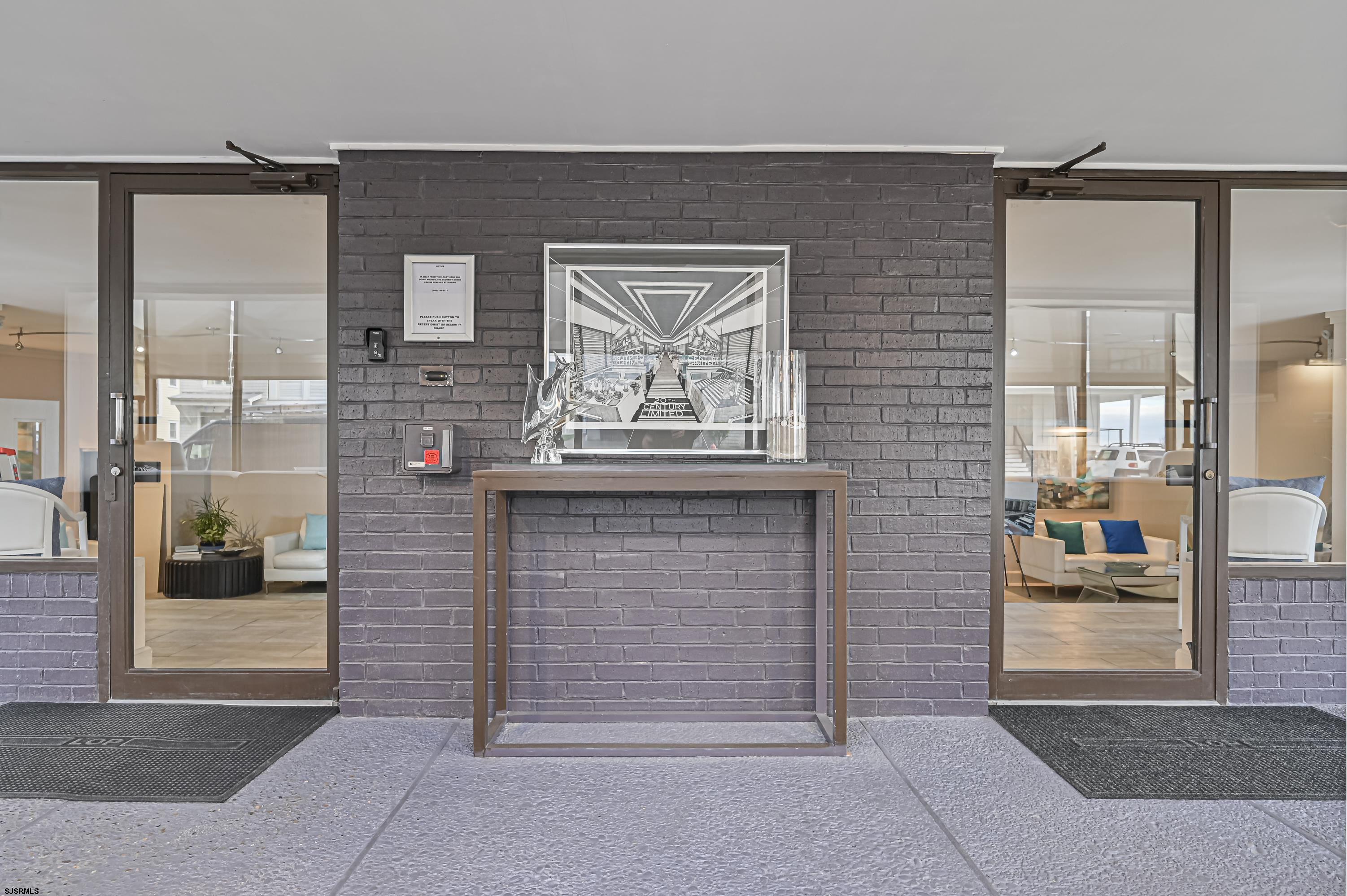 2700 Atlantic Ave Unit: 314