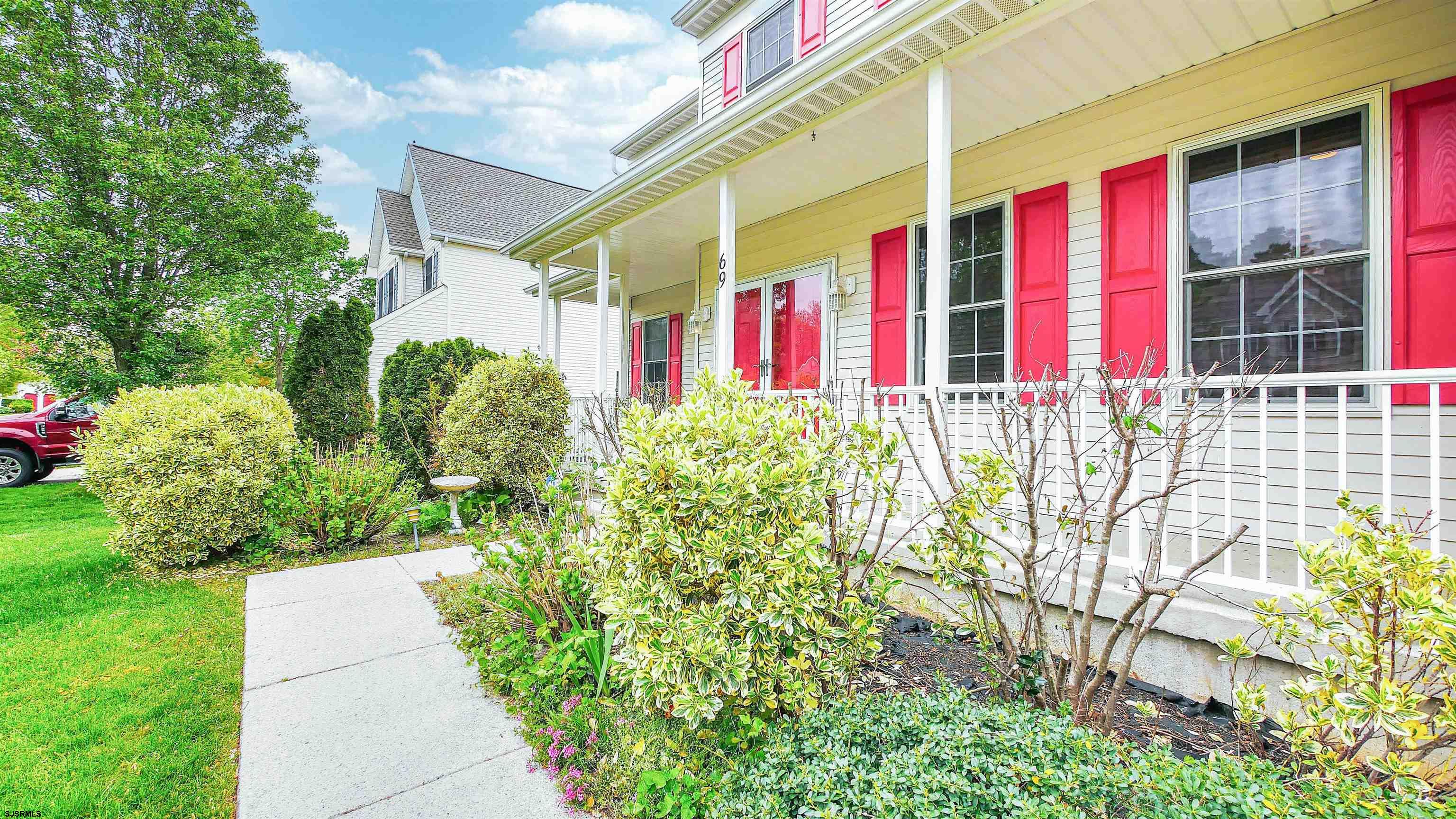 69 Chancellor Park Dr