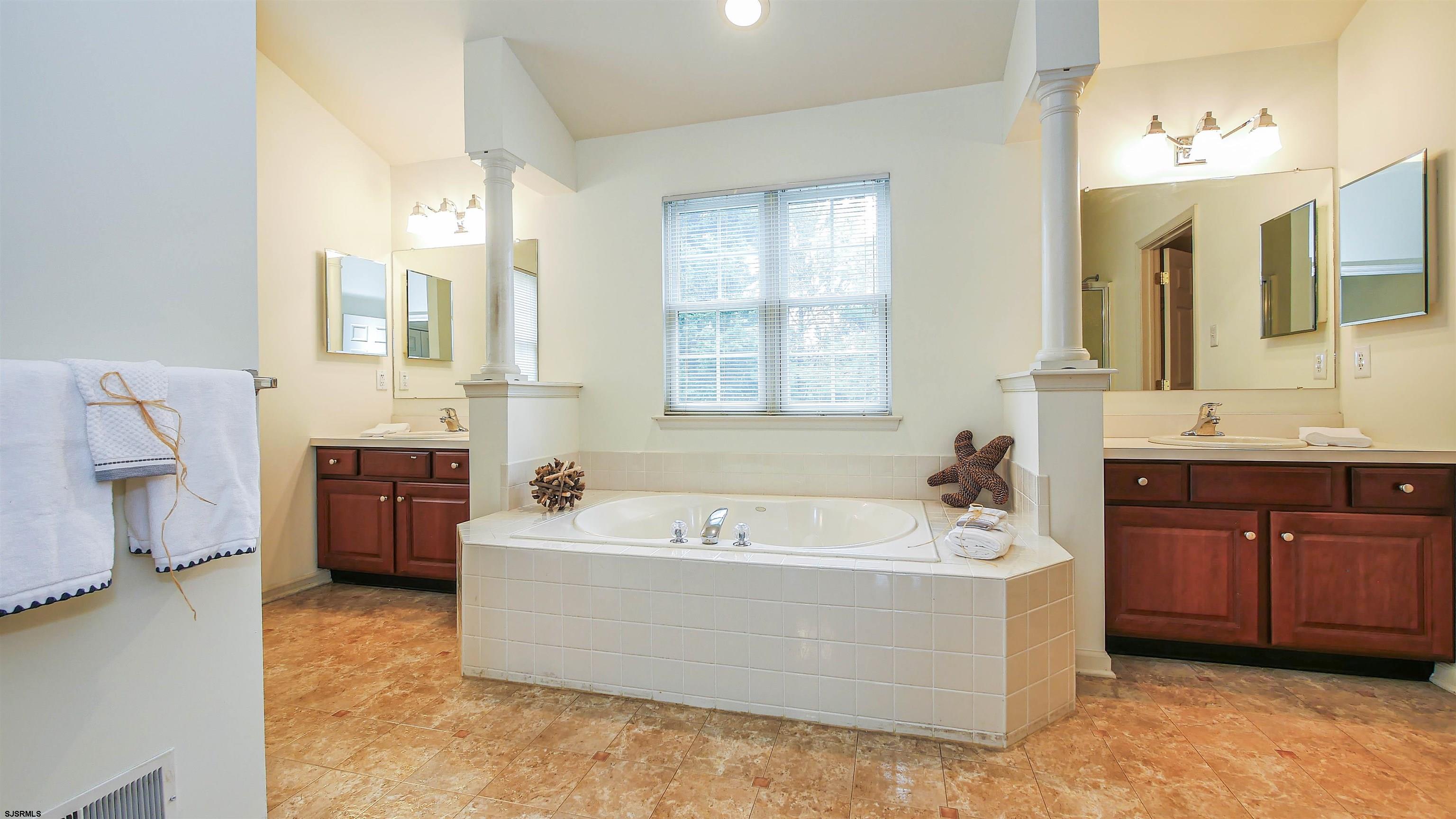 69 Chancellor Park Dr