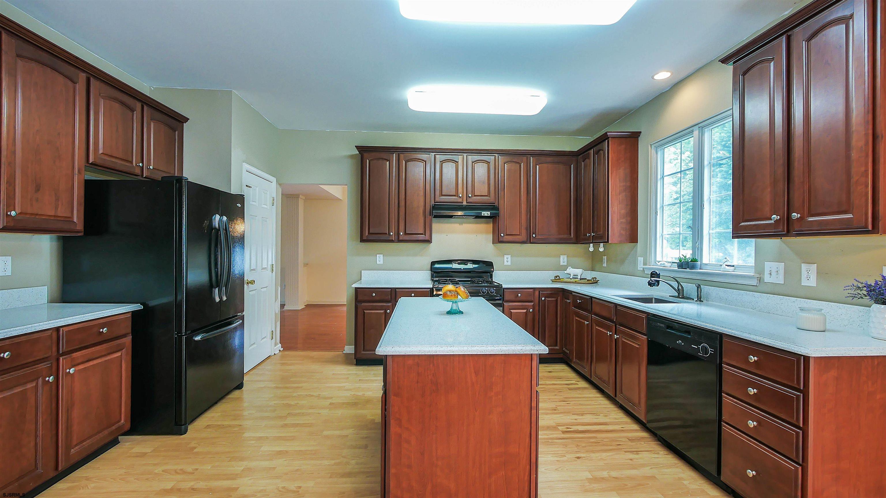 69 Chancellor Park Dr