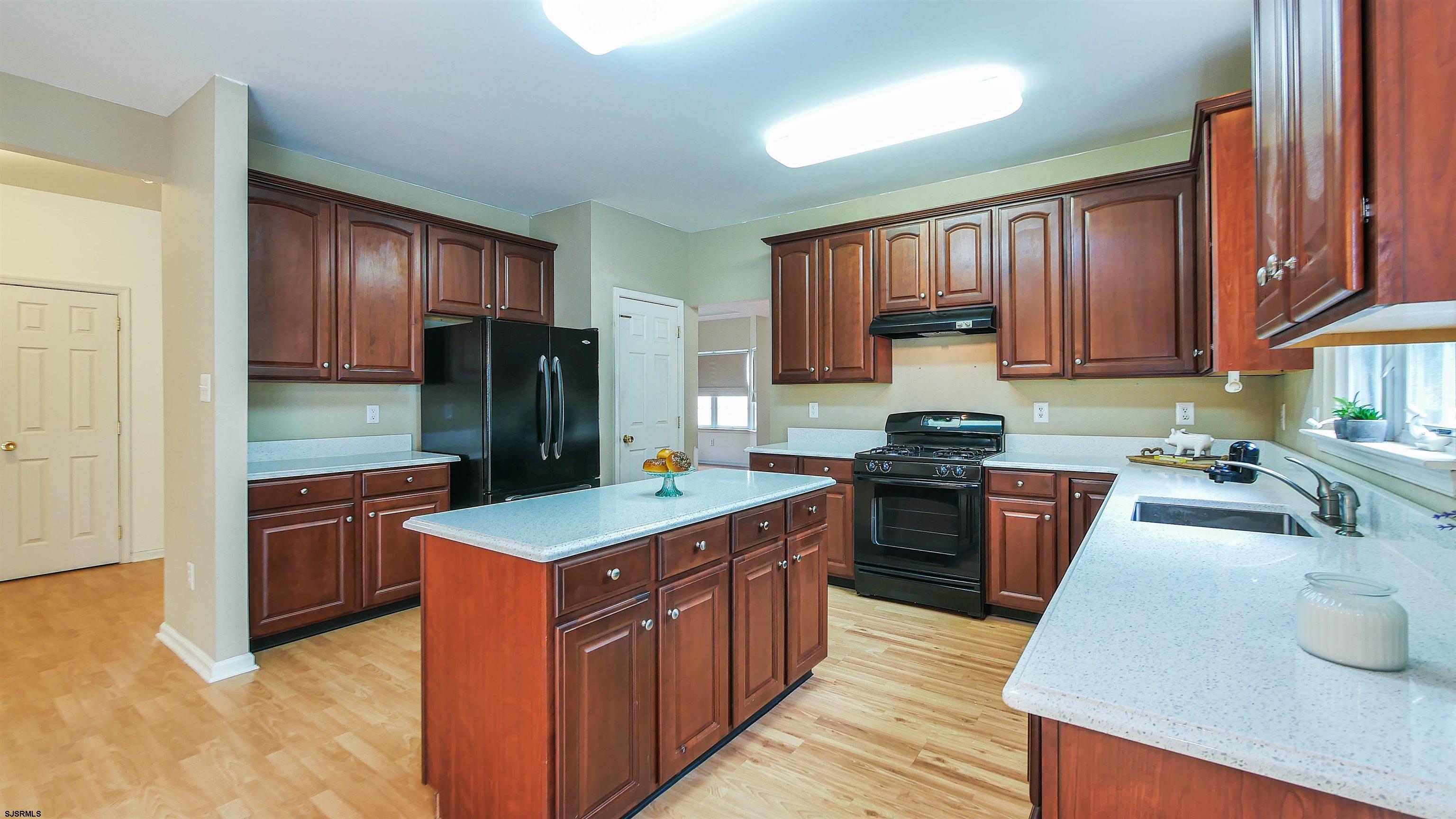 69 Chancellor Park Dr