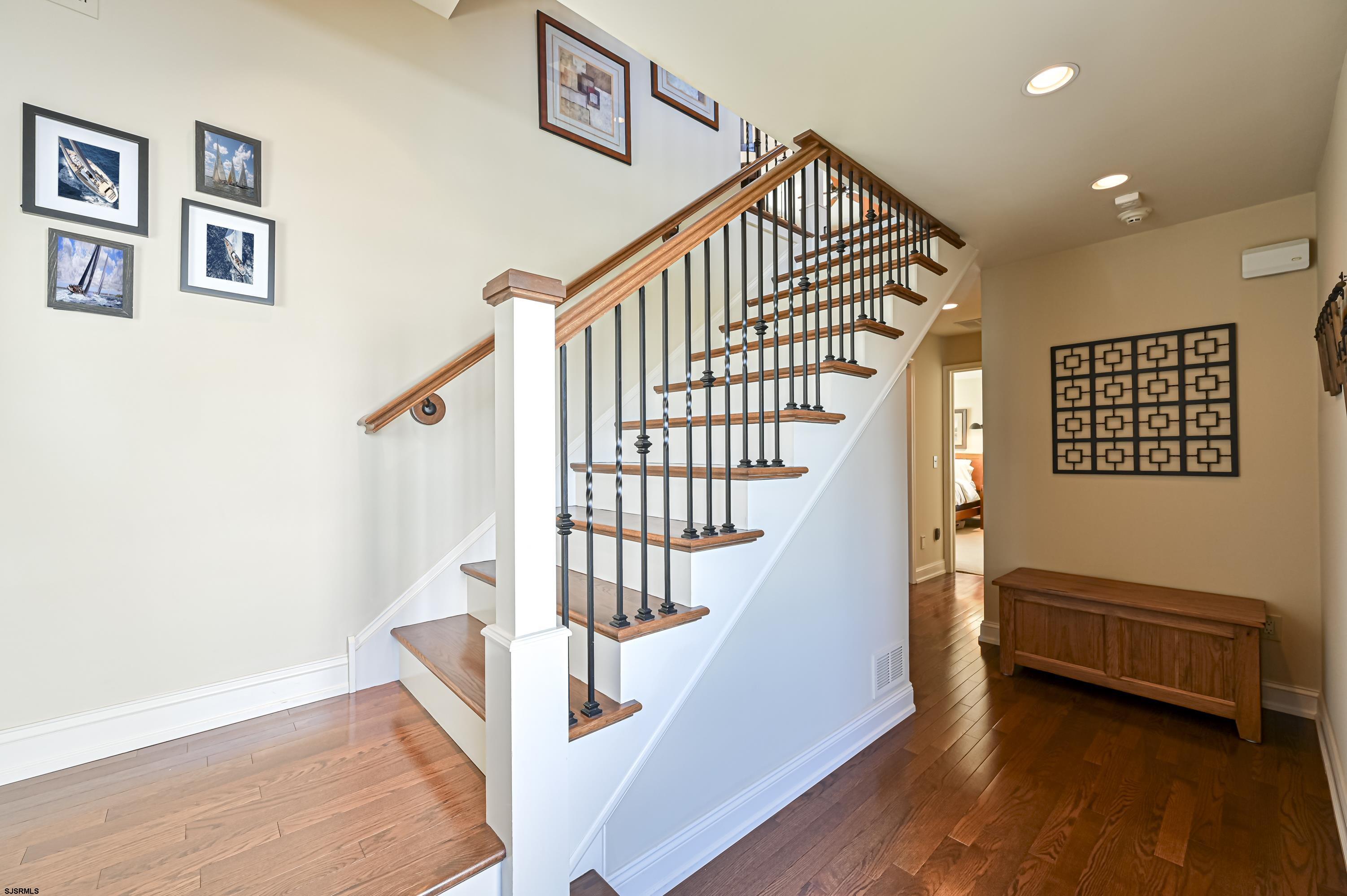 28 N Colgate Ave
