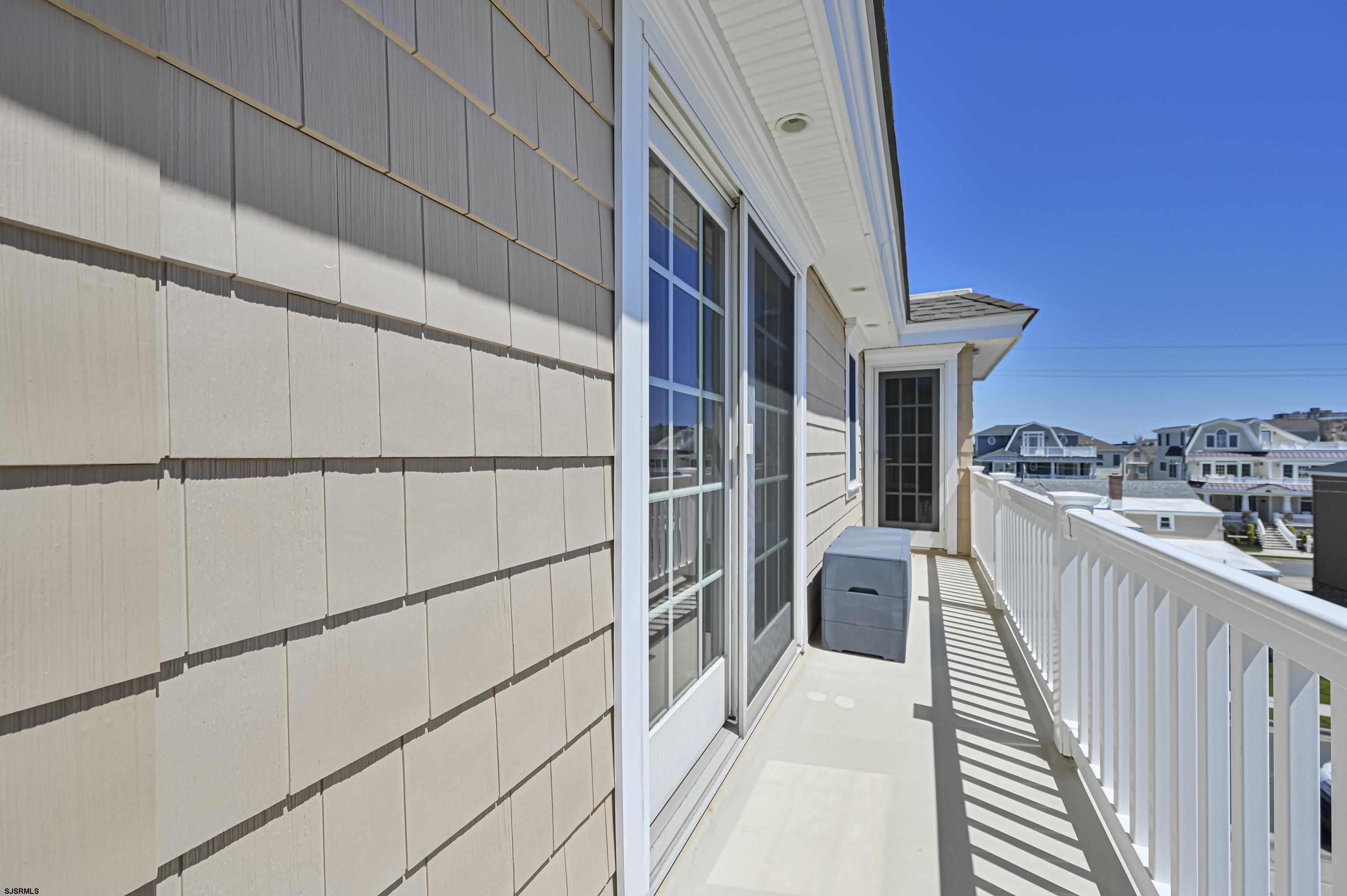 28 N Colgate Ave