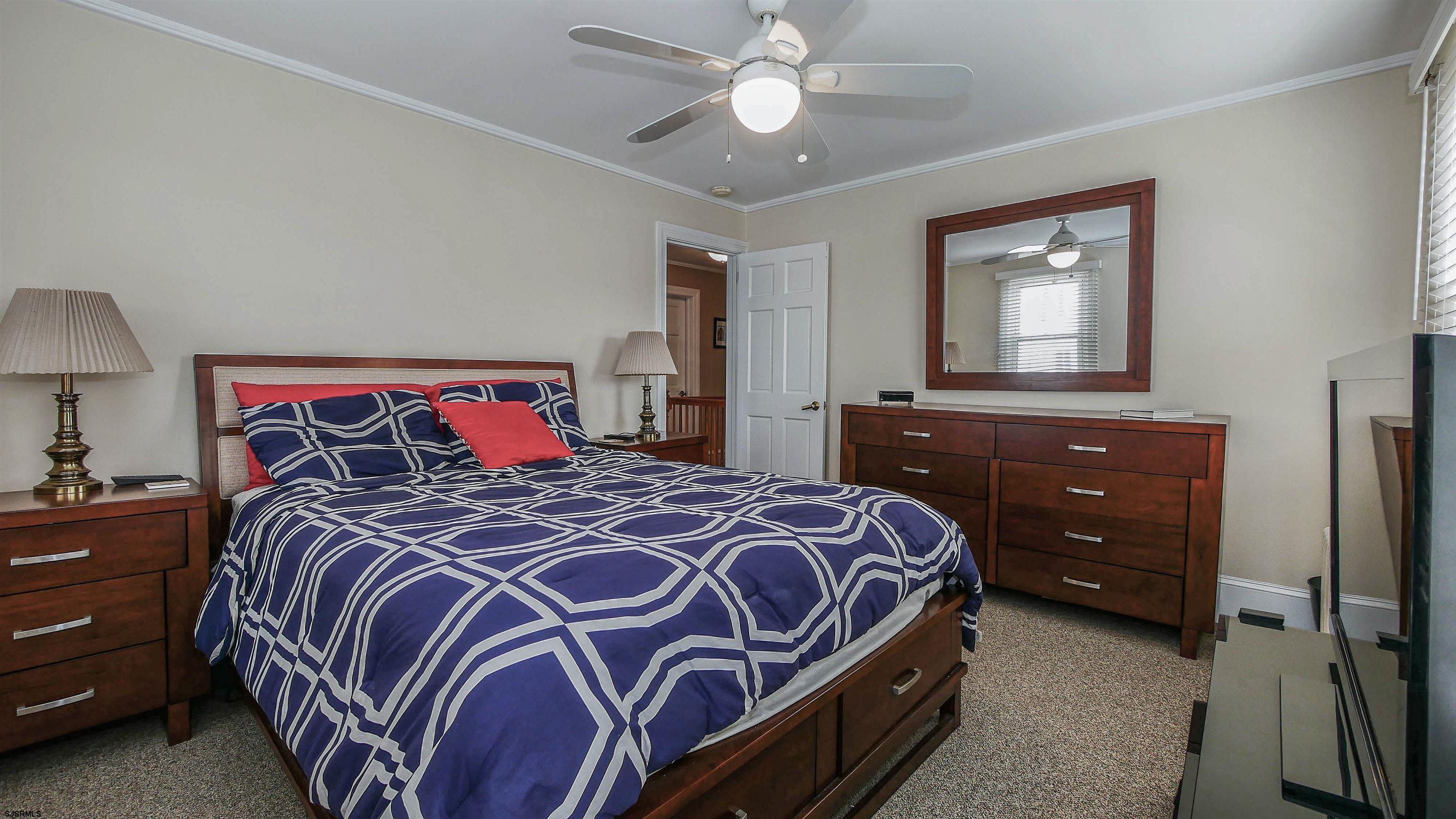 8 N Lancaster Ave