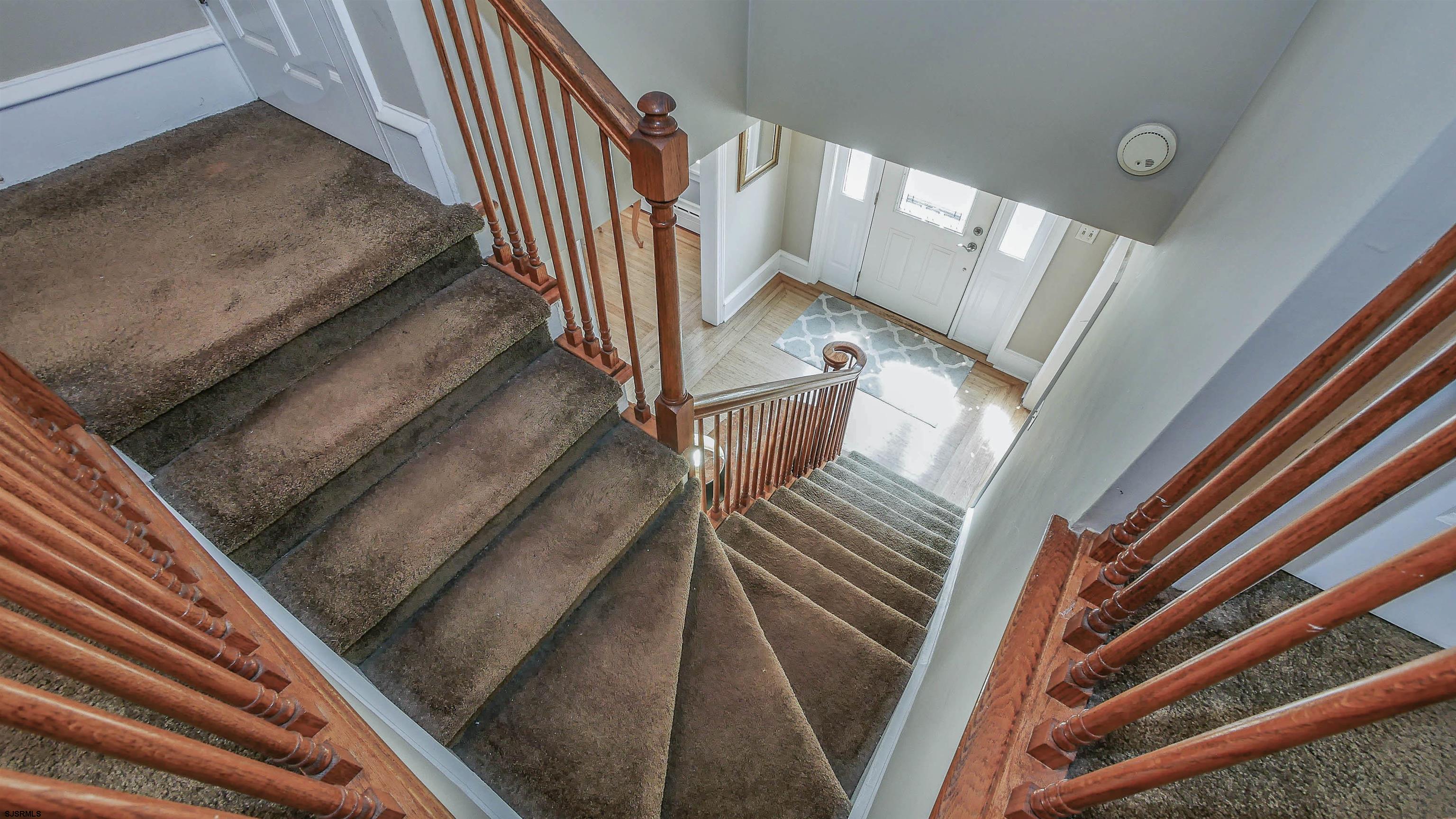 8 N Lancaster Ave