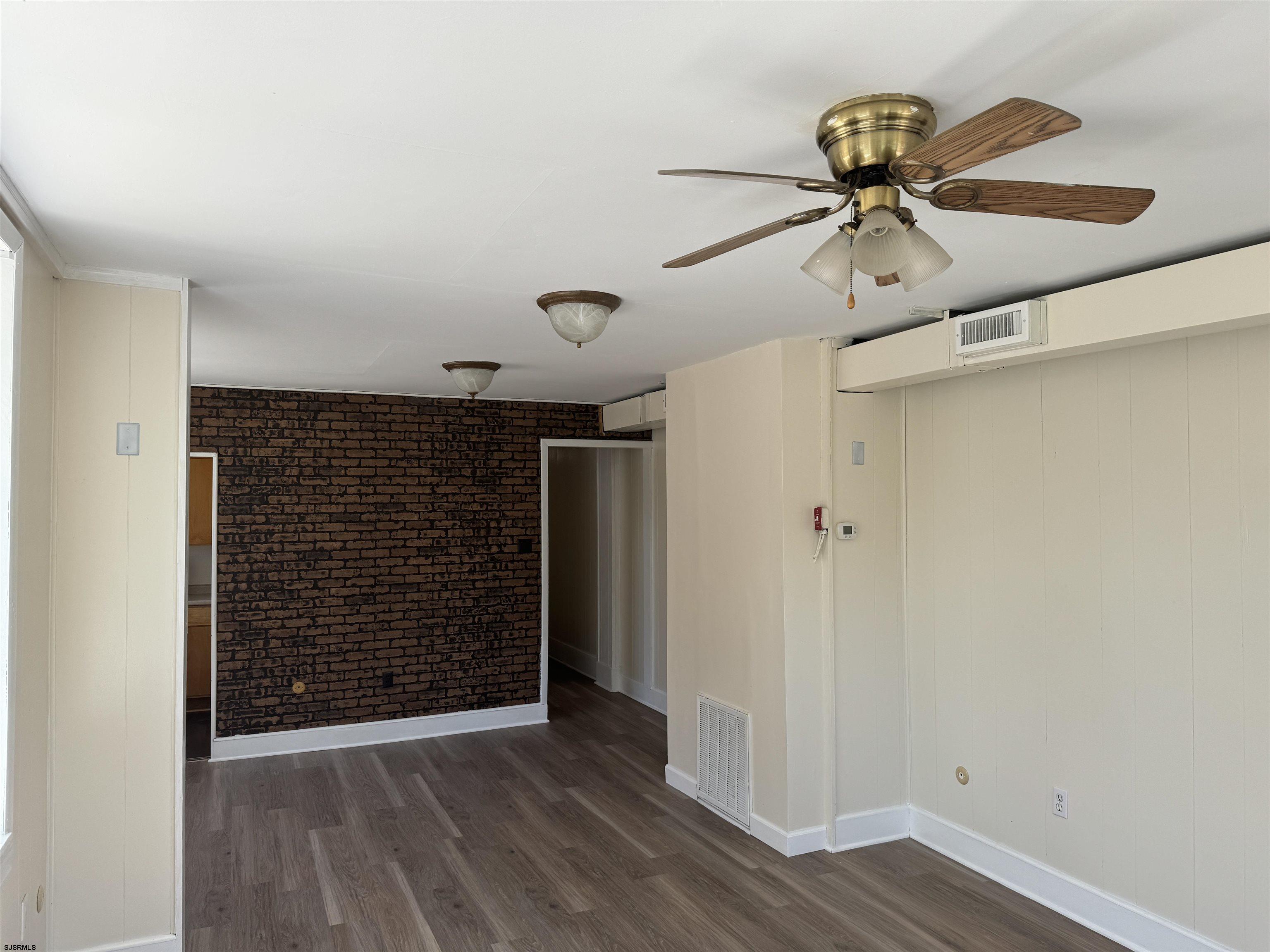 3501 Ventnor #A-2 Ave Unit: A-2