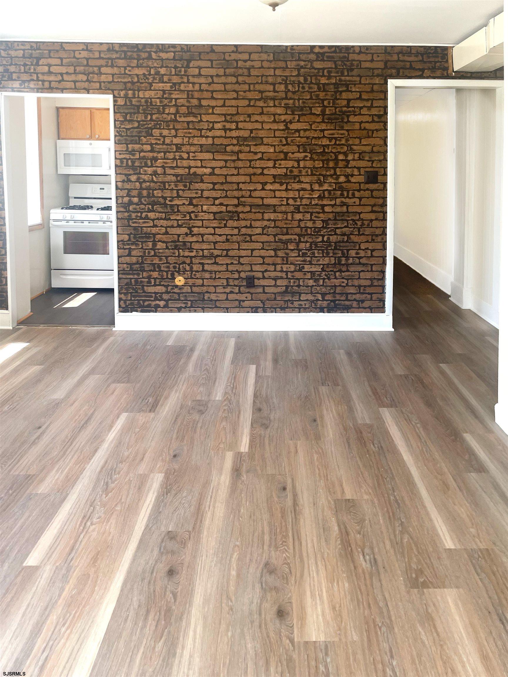 3501 Ventnor #A-2 Ave Unit: A-2