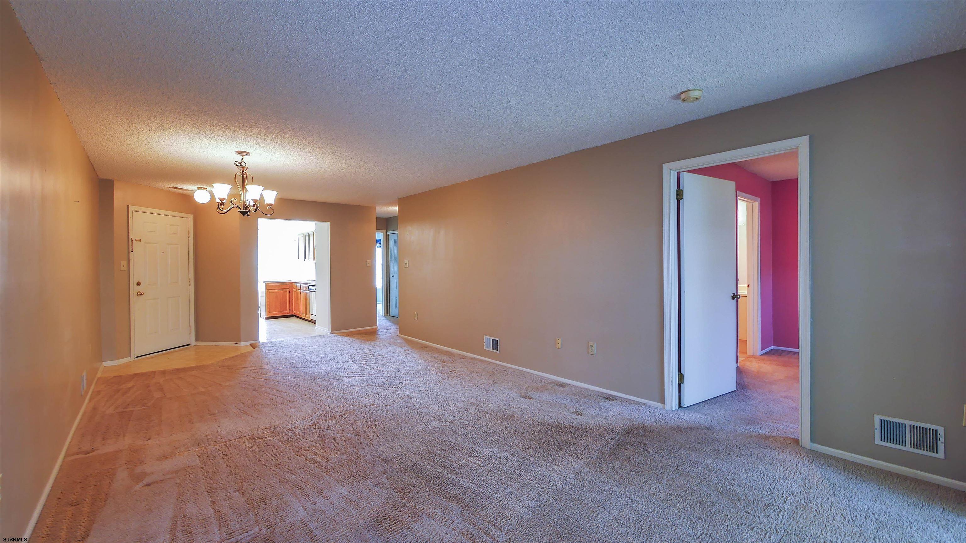 8 Navajo Ct Unit: 2