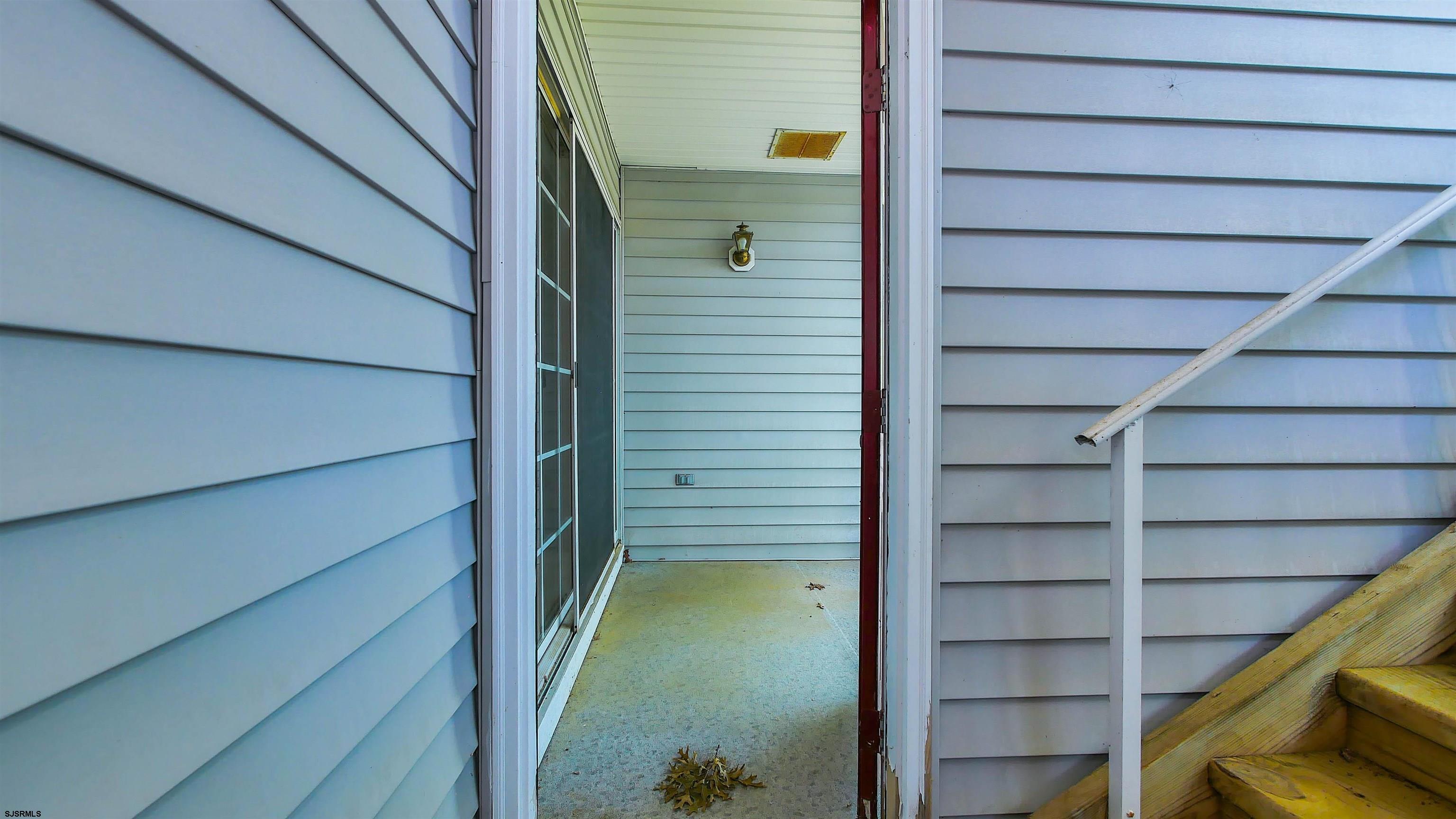 8 Navajo Ct Unit: 2