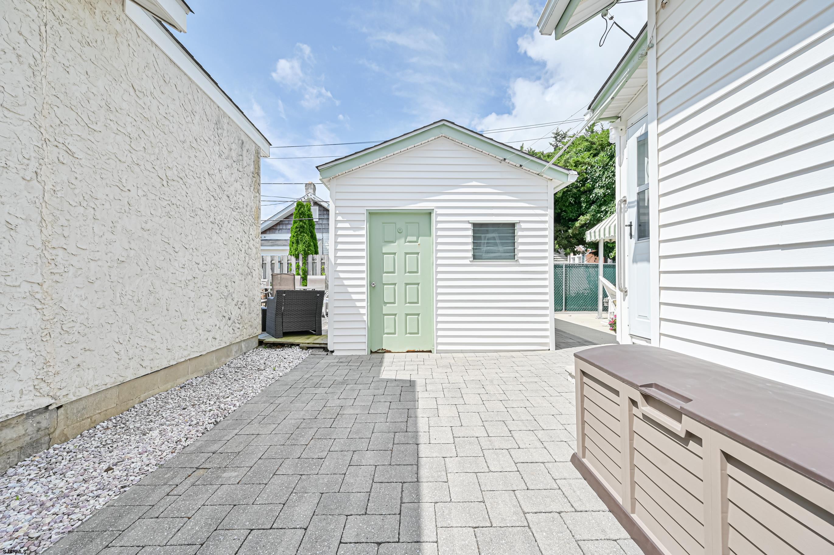 212 N Union Ave
