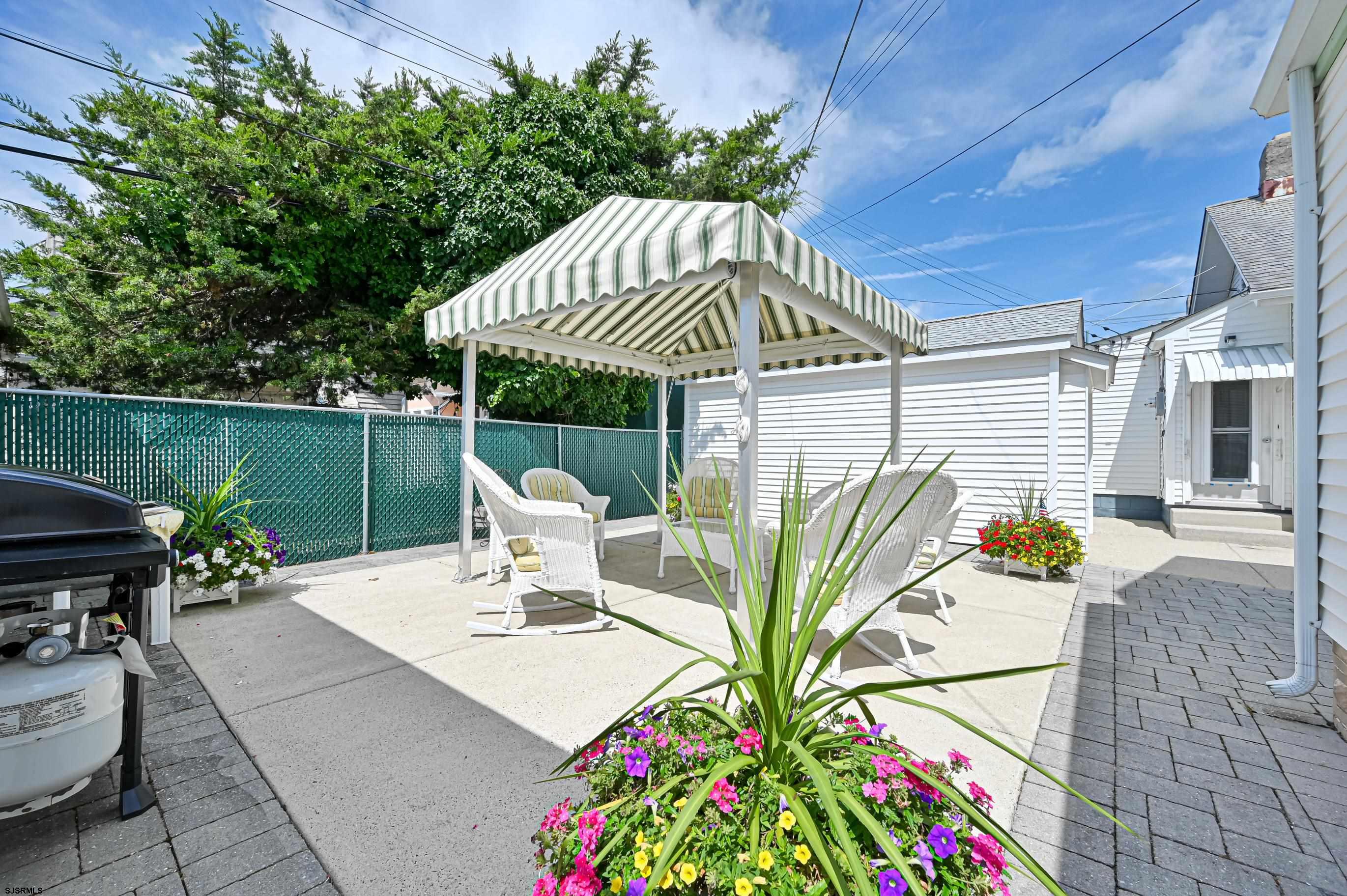 212 N Union Ave